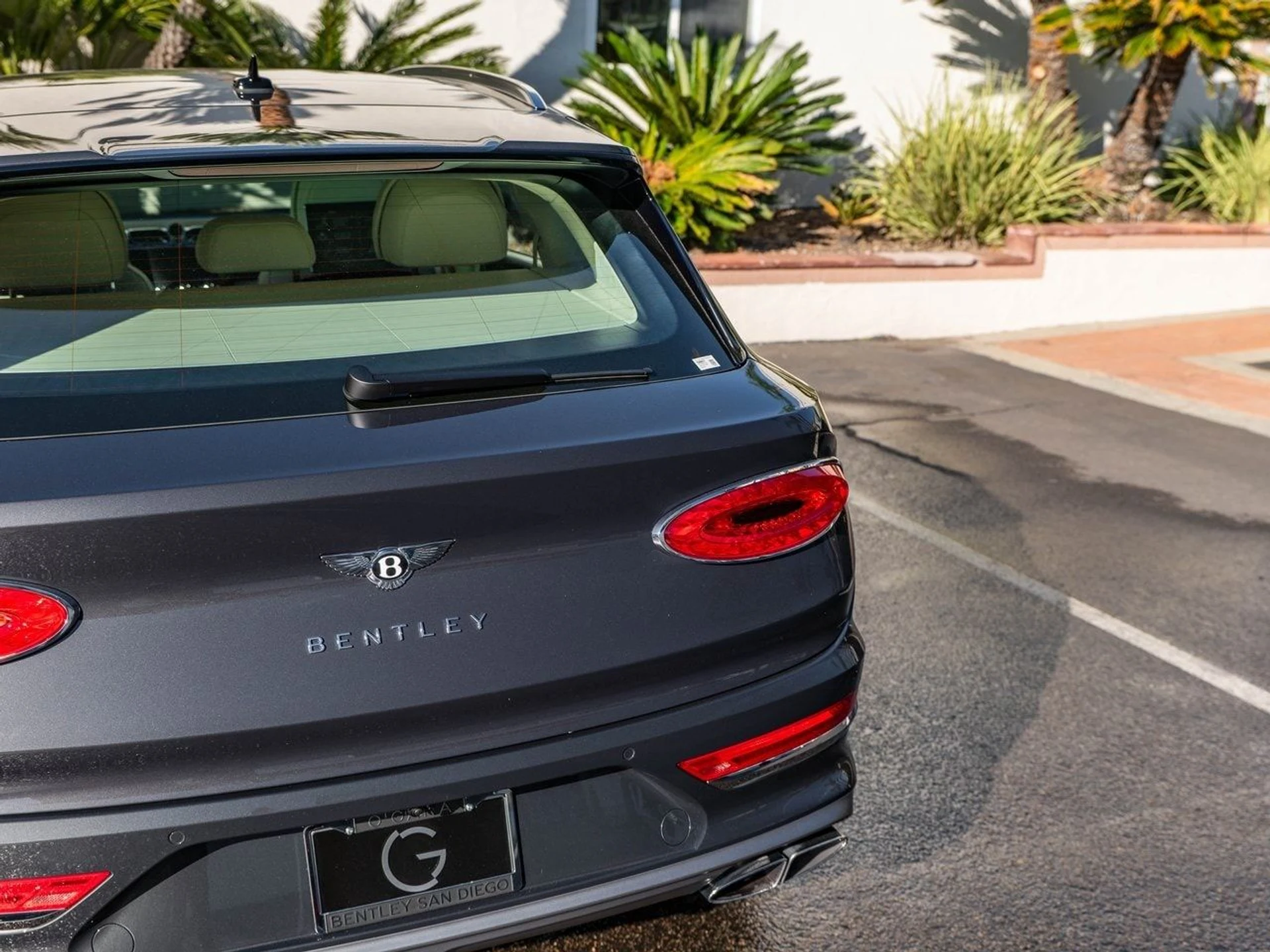 mph041_3661214956_b323a1eb2ff4b06b06359083576003bbx_d70348a593