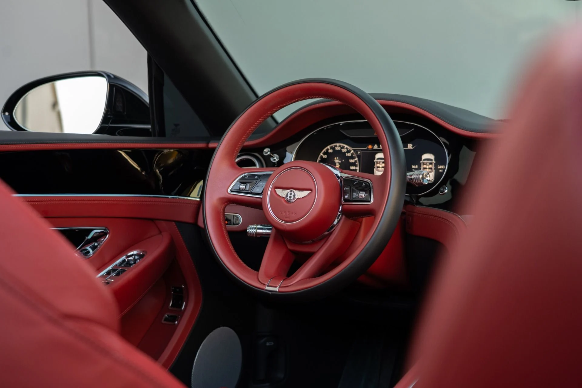 mph041_366280477_Used_2023_Bentley_Continental_GTC_V8_1755892856_d671a3256c