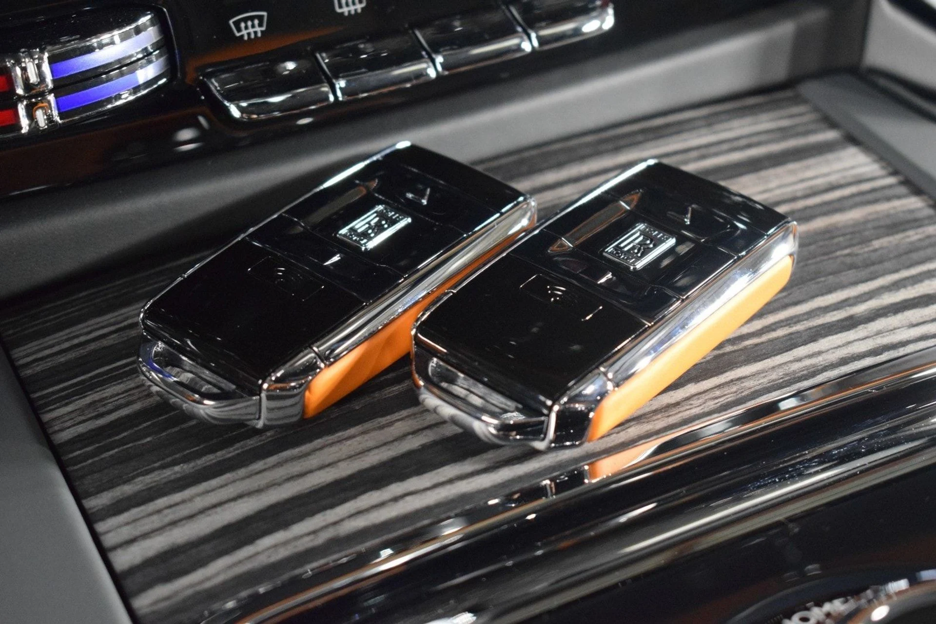 mph041_3670135808_ea899eeca604a584460703fbe95a3917x_963d1b9f9a