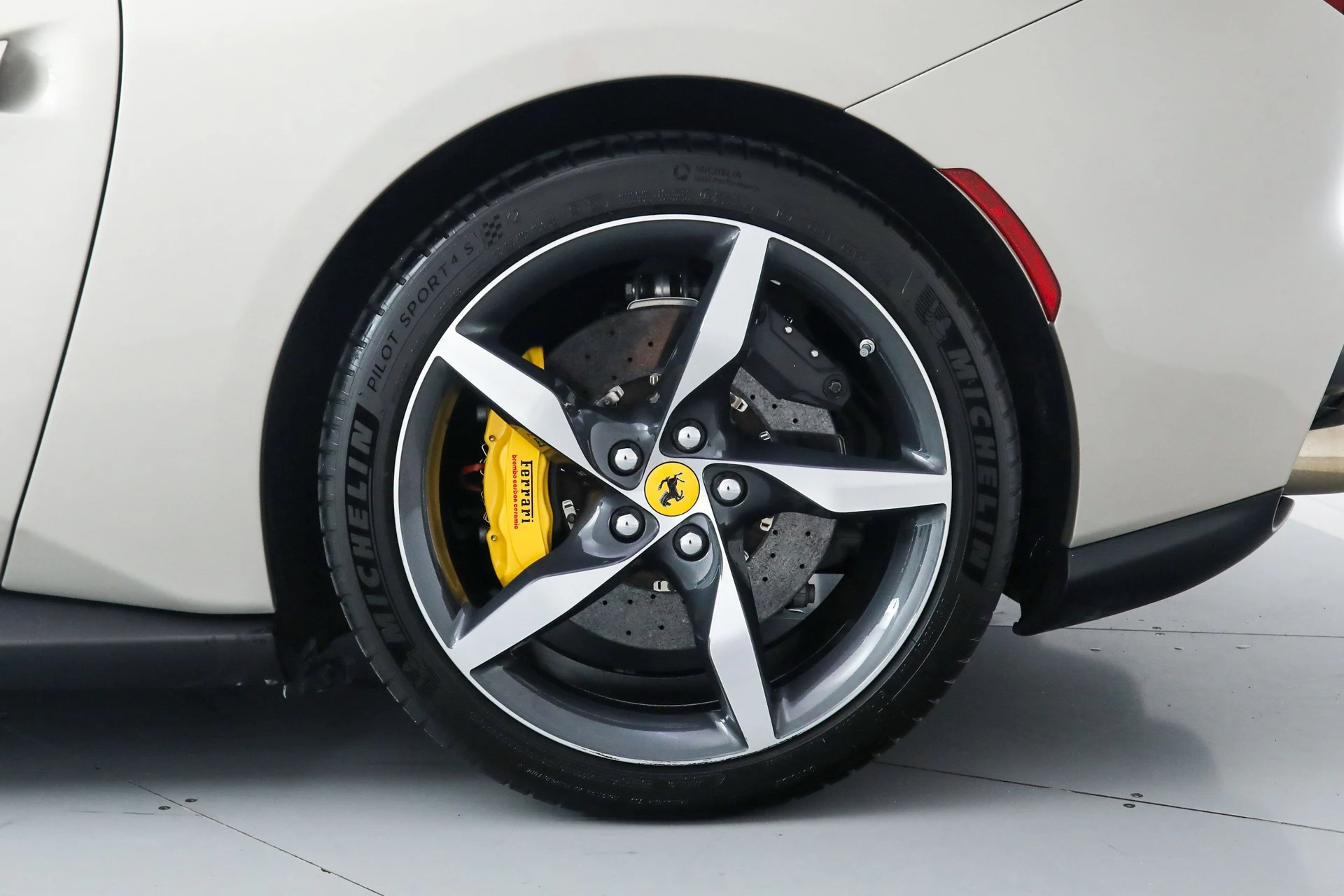 mph041_3698513184_c2a6e7f540608e7930d818acffbb1ac5_72622440e2