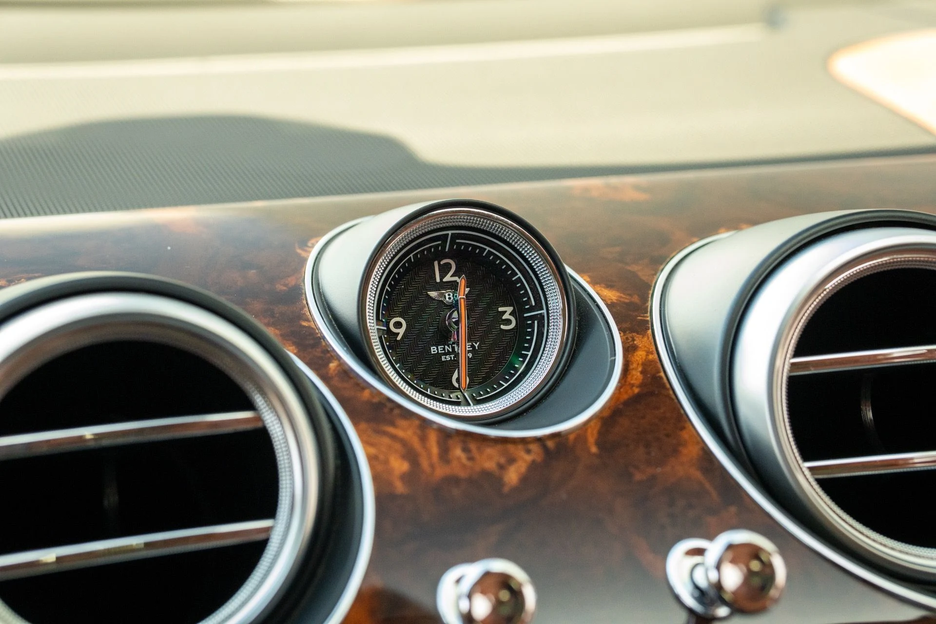 mph041_3699321462_Used_2017_Bentley_Bentayga_W12_First_Edition_1762986986_d60f77055b