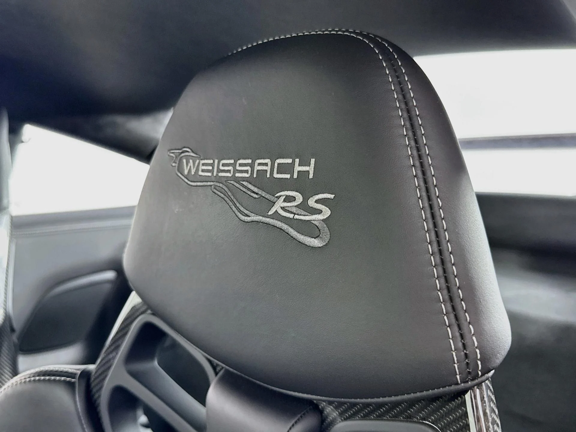 mph041_3711560682_Used_2019_Porsche_911_GT_2_RS_1785958208_62cd407ae3