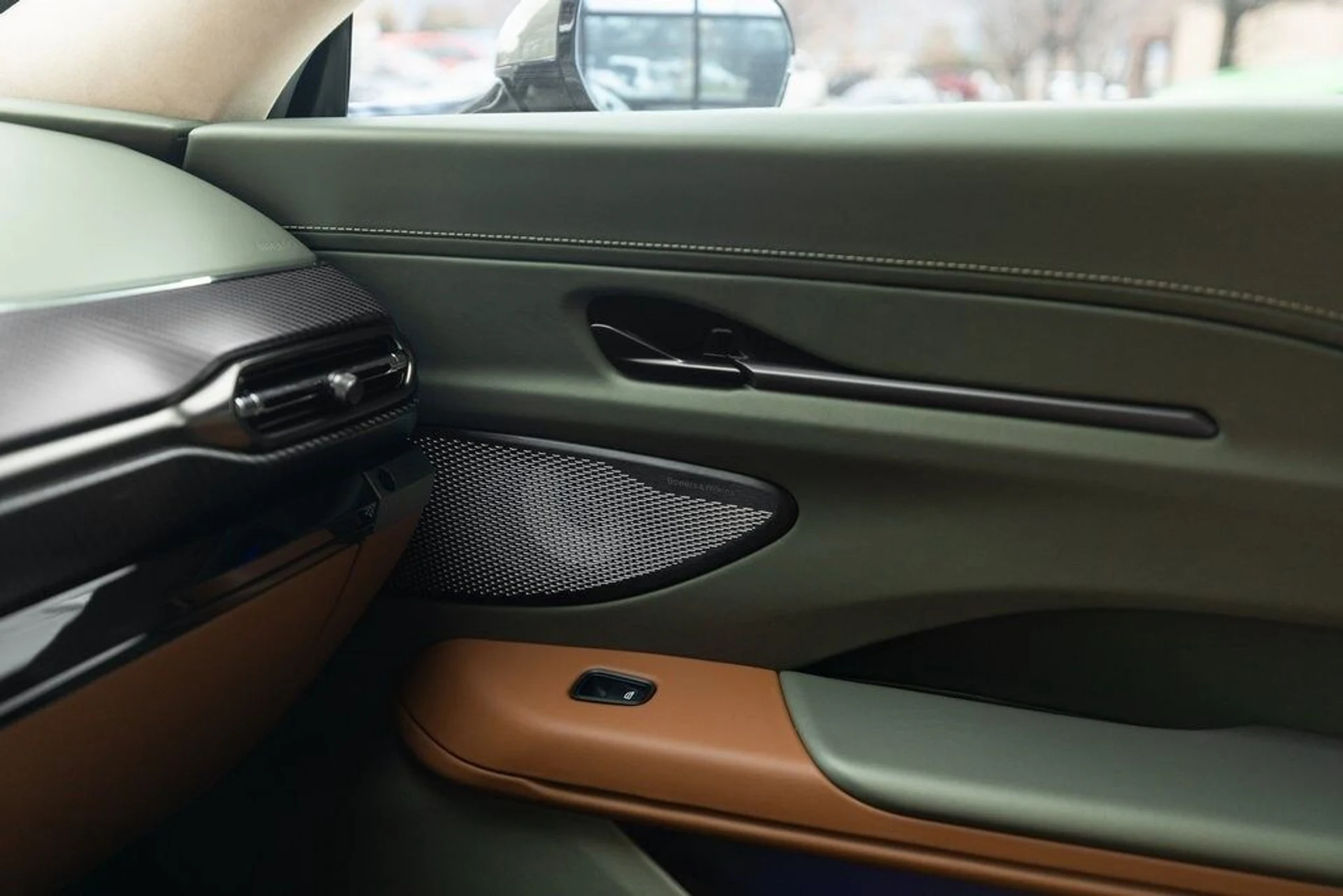 mph041_3716737915_ab8128de645d7dc0f869fa338b117478x_3c28ea0779