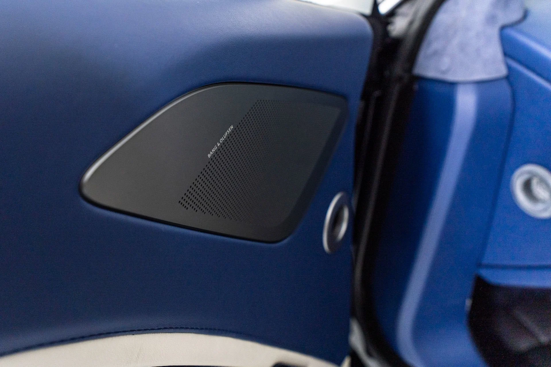 mph041_3742003885_bc8942c34b3242b696ff97098f6aff98_f36858eb92