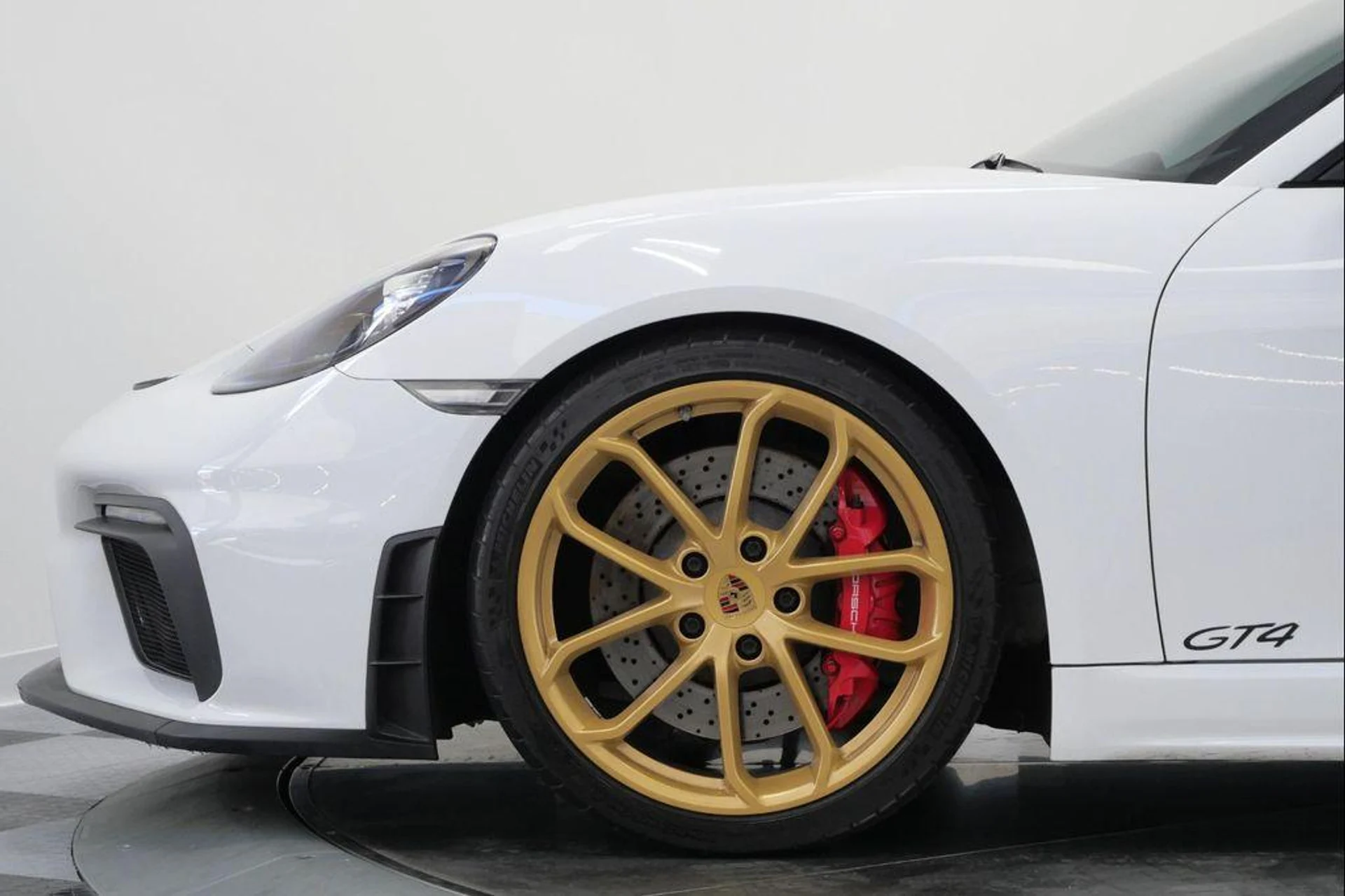 mph041_374585557_C_Jrcz_AWS_75_rdg_Il9_Zh_Bgf_MUUY_7730f1fd18