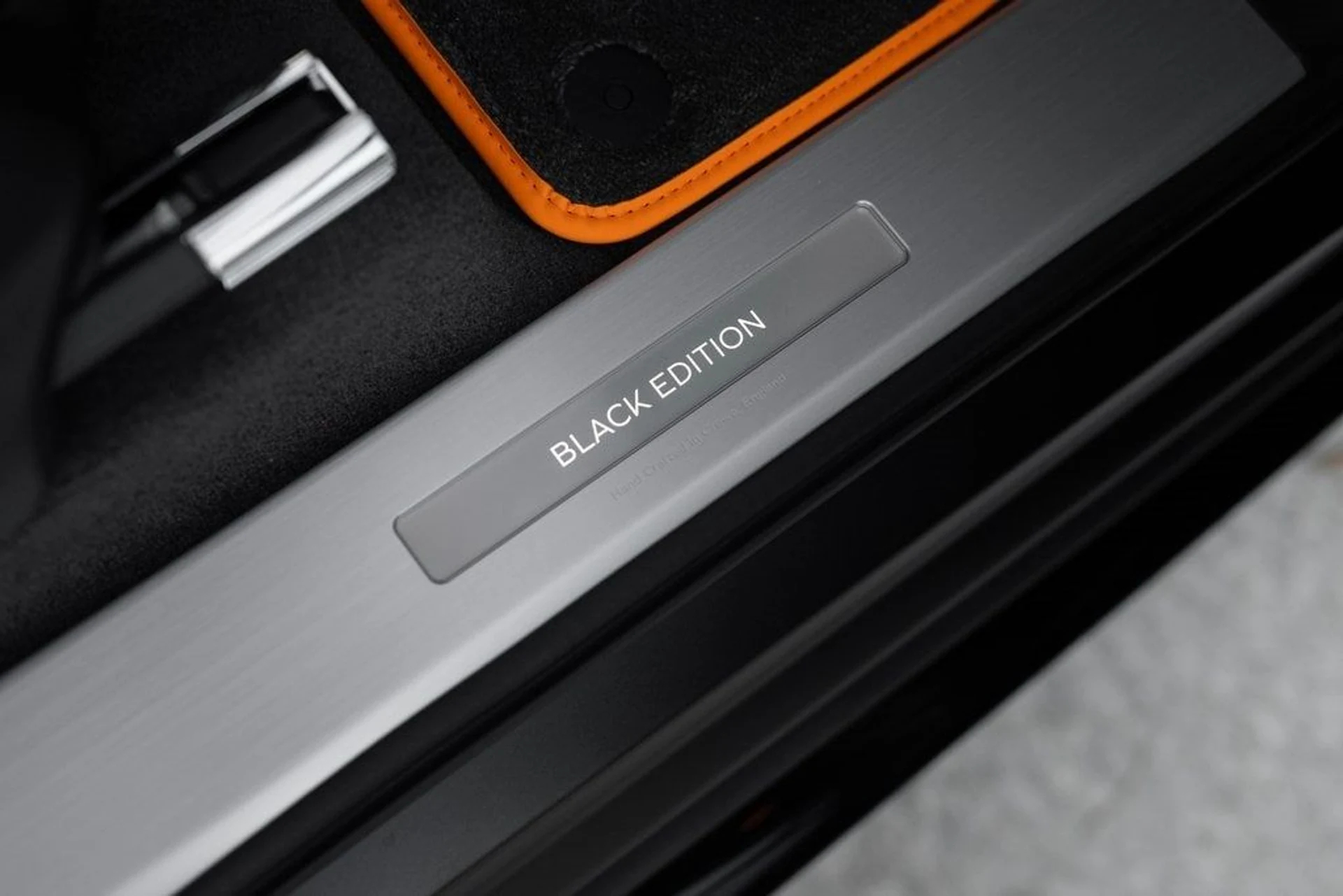 mph041_3746100759_012a188a731f4b93f12809228e9aa399x_42d7ae8907