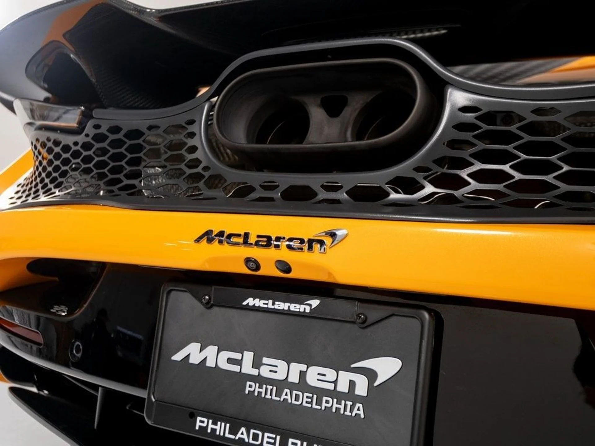 mph041_3746573694_e88f47a5bb15822d1e7021d4555b8012x_b97b36fc83