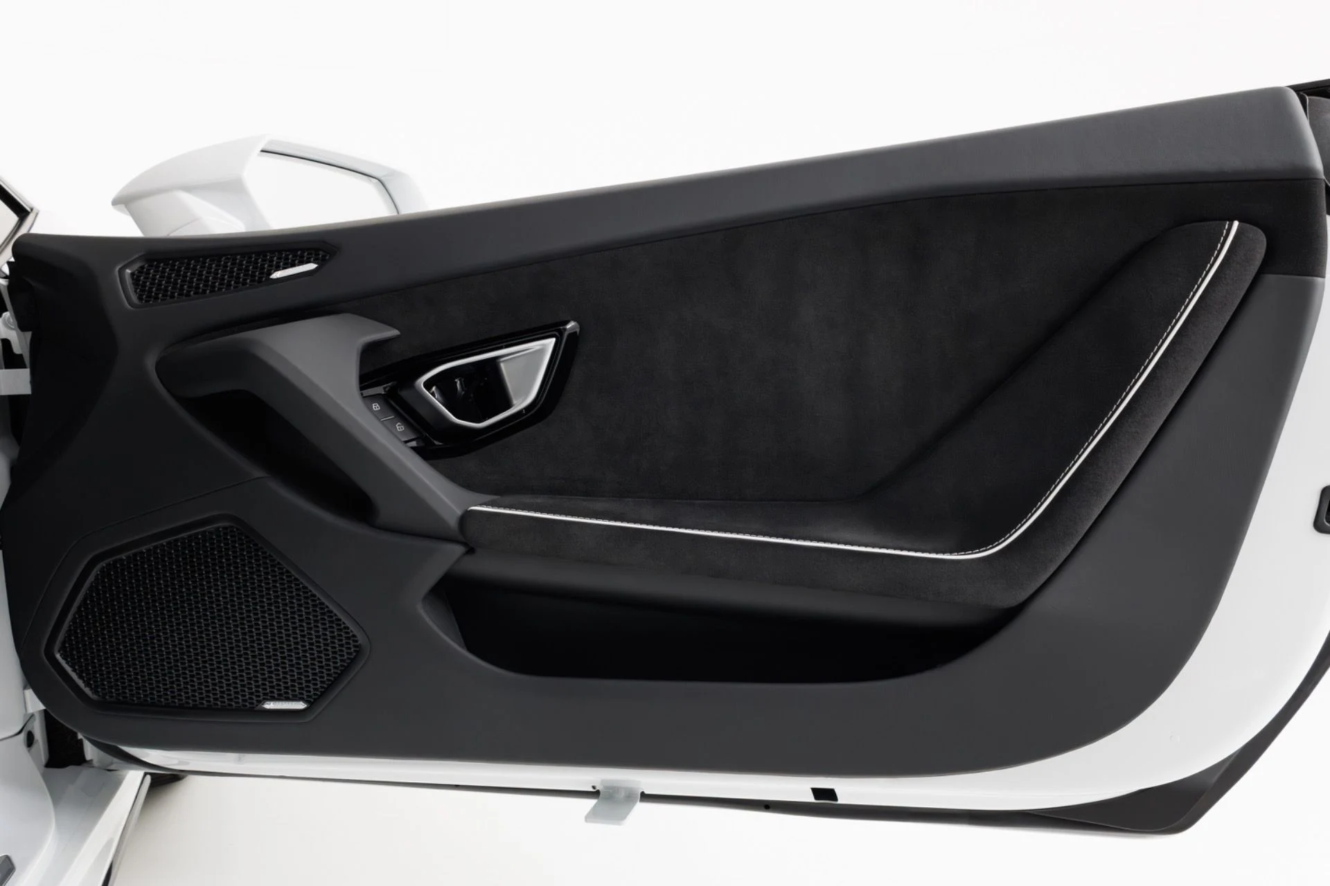 mph041_3748498168_Used_2020_Lamborghini_Huracan_LP_640_4_EVO_1779139558_8ffc208225