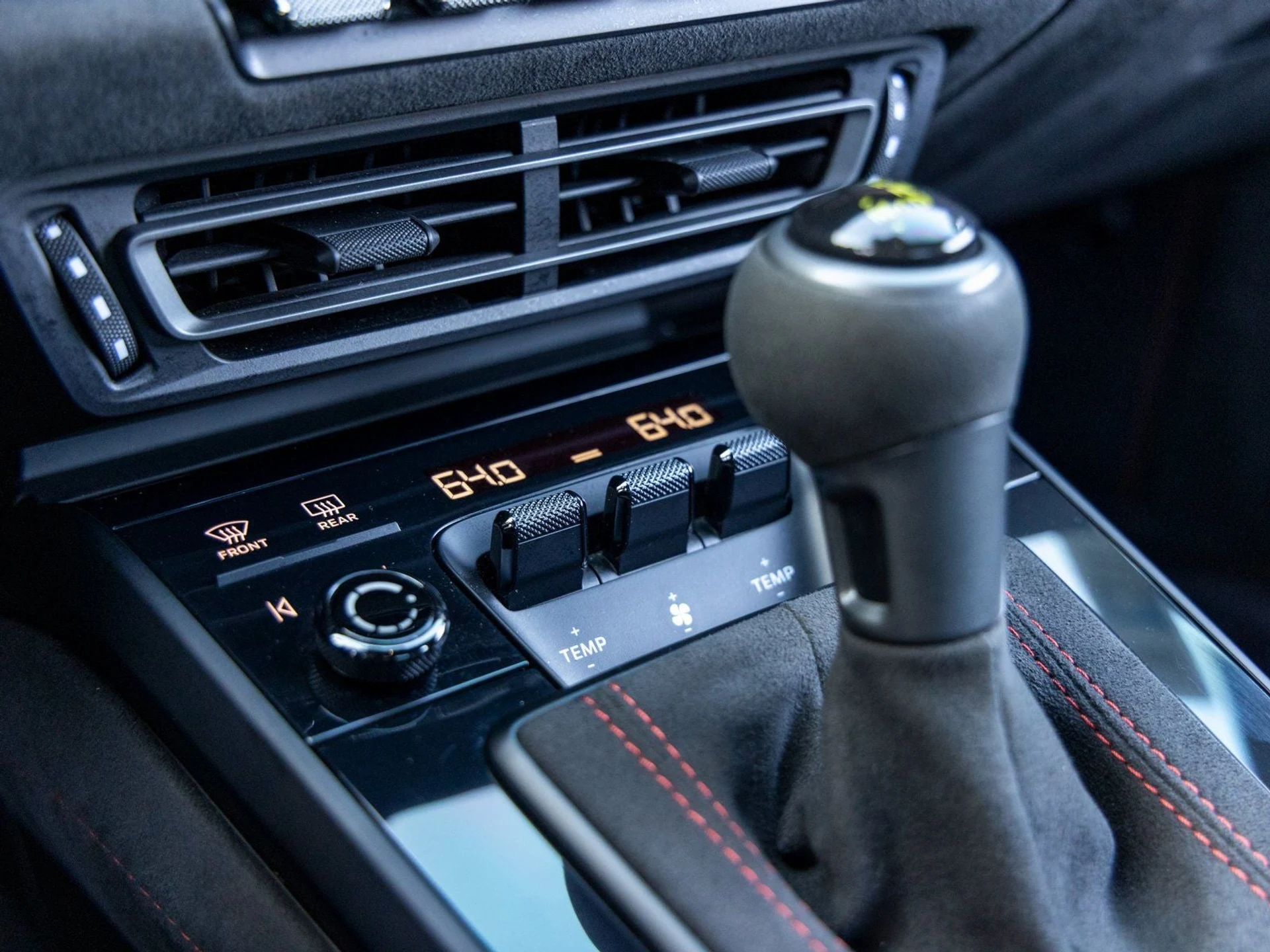 mph041_375549647_42_66ef4aabc1