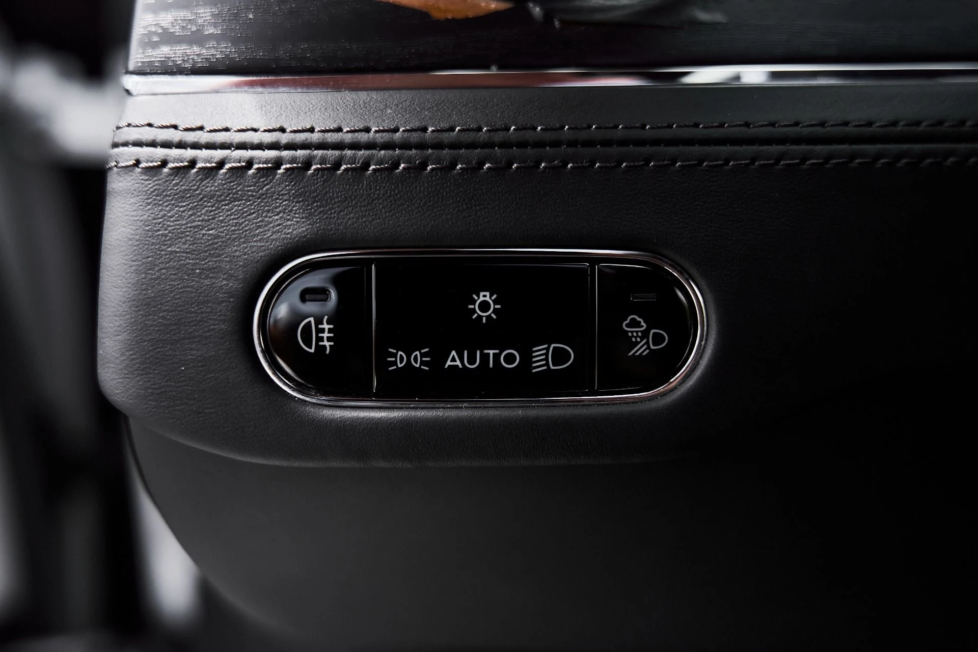 mph041_3758649534_Used_2020_Bentley_Continental_GT_V8_1777078778_9cdf443b19