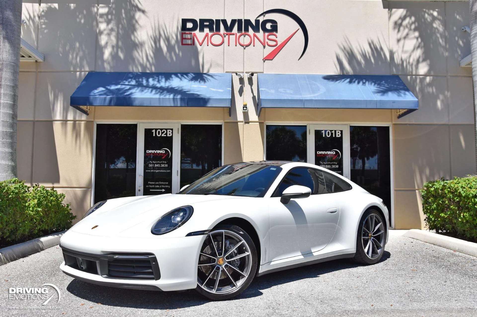 mph041_3773311112_865_p42_l_f28c1de8c6