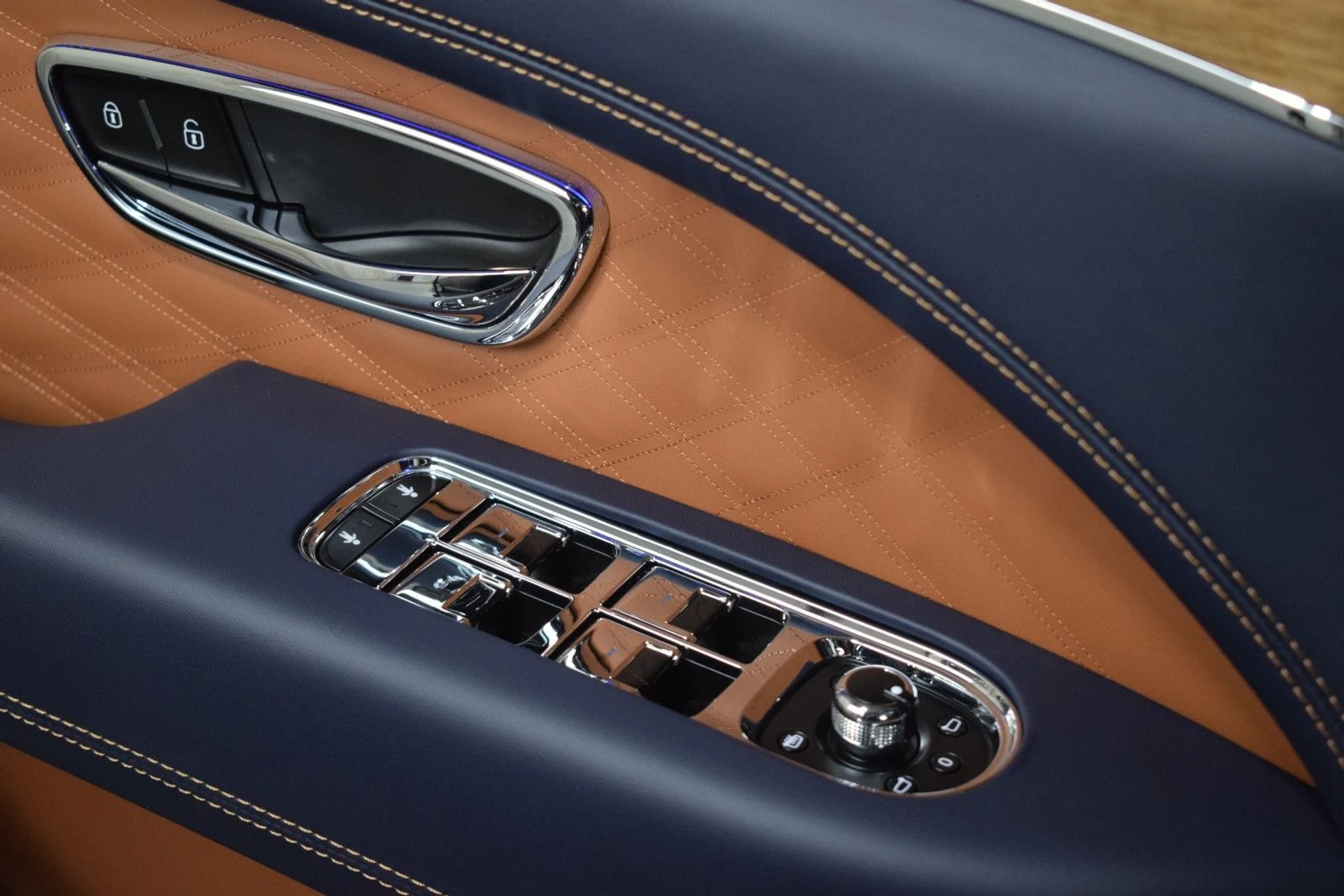 mph041_3786045508_90163f4b598bb911ff59b652cee59971x_82e96ad39b