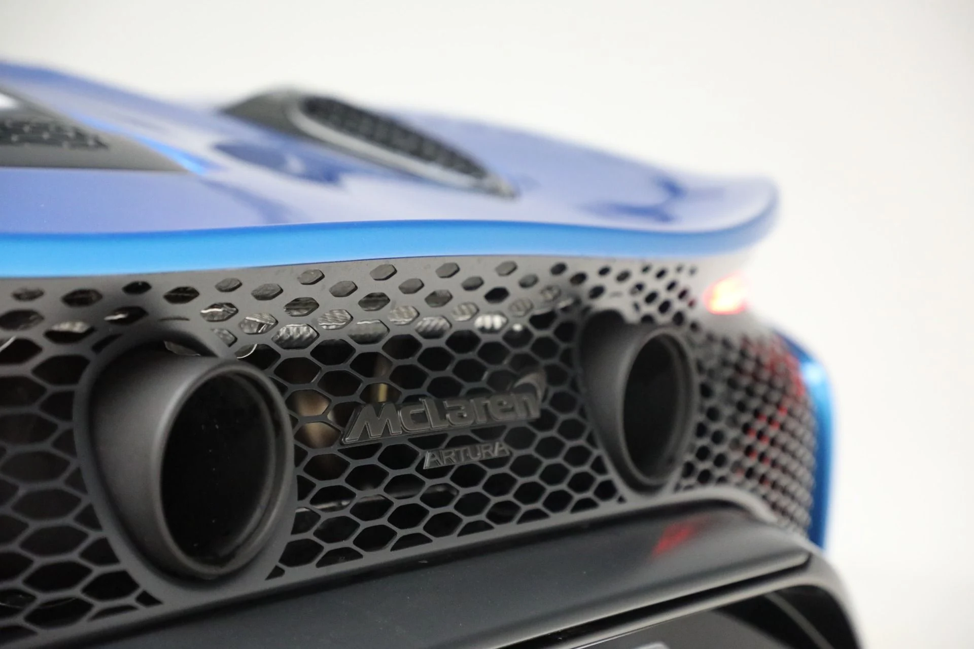 mph041_3789532081_New_2025_Mc_Laren_Artura_Spider_Tech_Lux_09794c6dcd