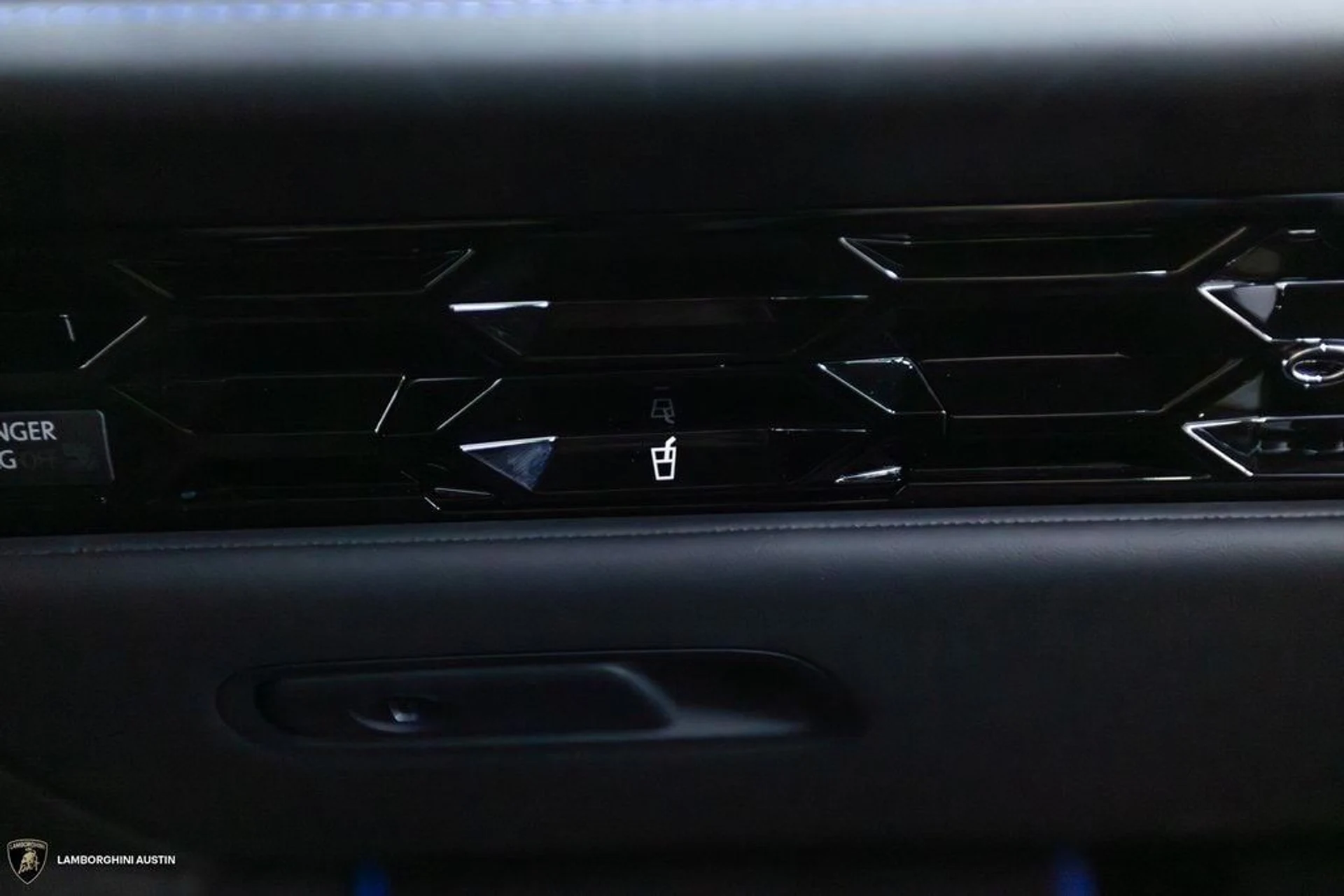 mph041_3789902503_7c7e491924ed75e650a83ef2872ebc19x_a8742b63c2