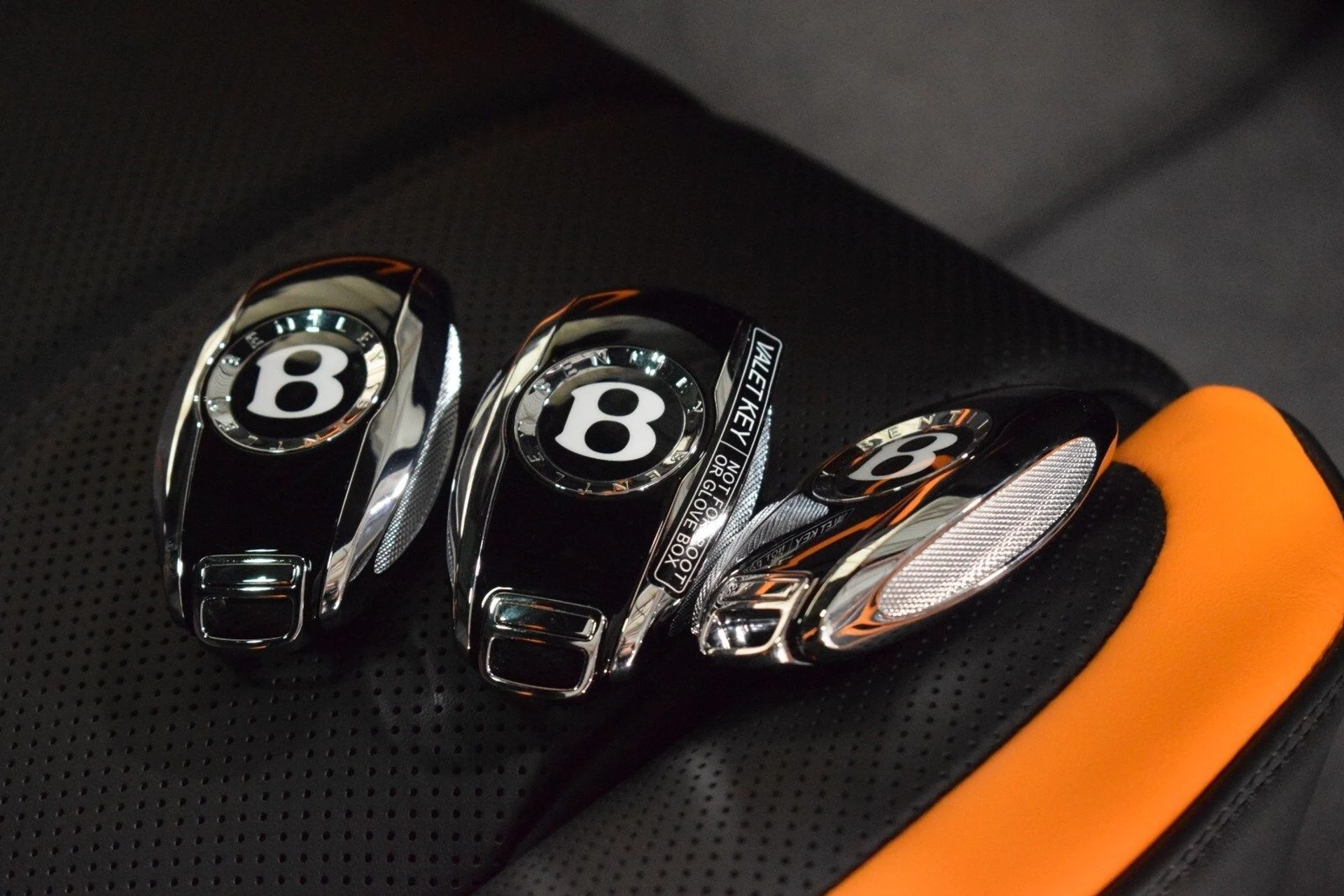 mph041_3809536006_4182795d43029db7d52be2fff45ce497x_c3505fe004