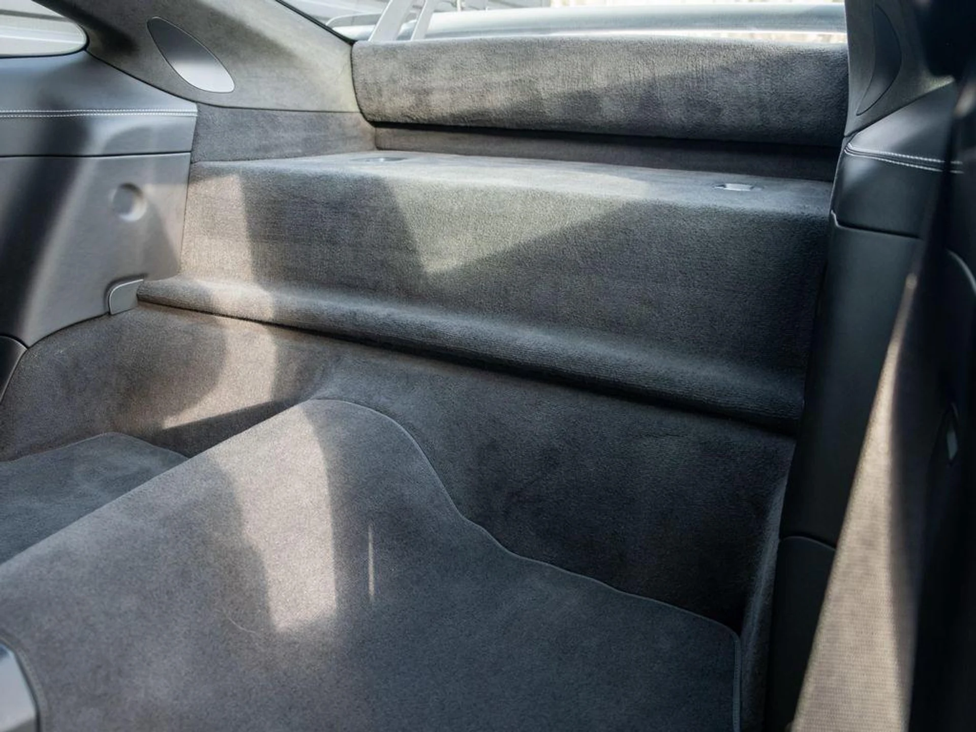 mph041_3809873014_h_JVX_45_Ht_P18_VZM_9_XST_3b_S_Gmgbqo_b5b68918e0