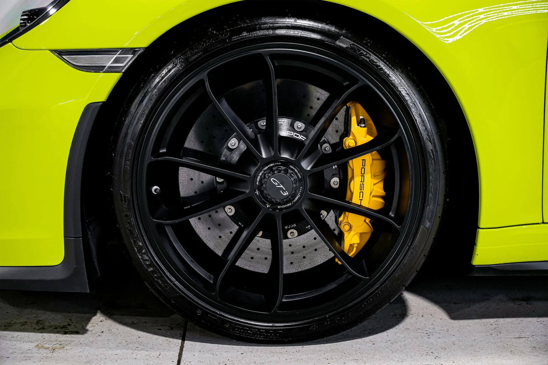 mph041_381167356_b77200ac49dcf5a28de041c7cc5e6048x_26c7224e38