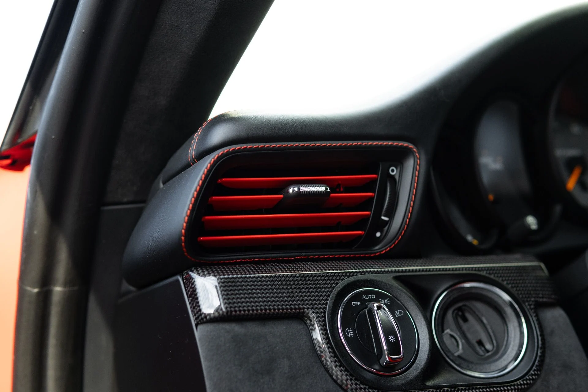 mph041_3811932446_Used_2016_Porsche_911_GT_3_RS_1766773556_950e2f20aa