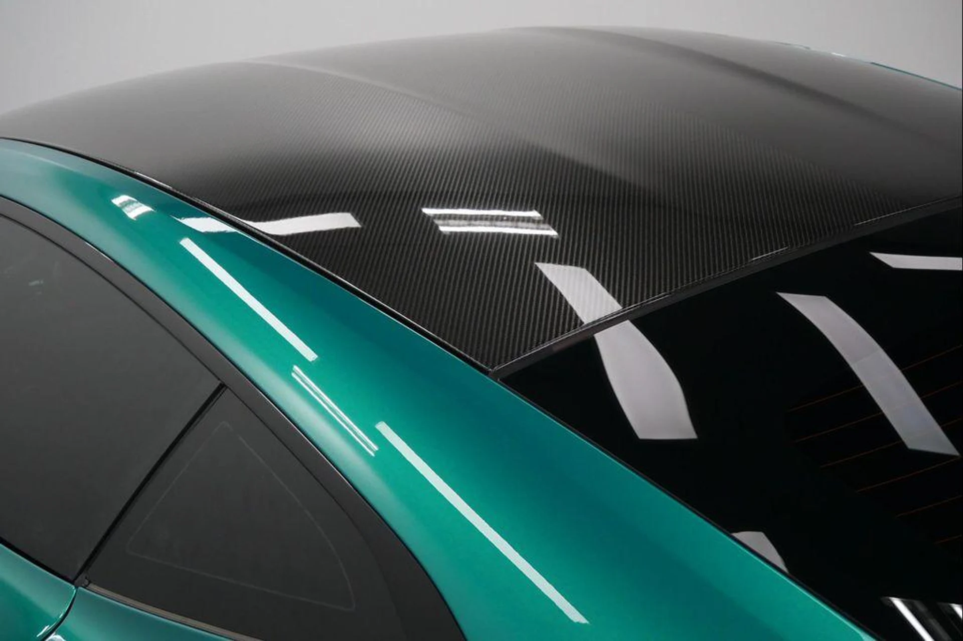 mph041_3826477769_X_Otj_Yim_Qis_EK_Rt_p4_A8_Hn_OWF_6_Co_d199f2343d