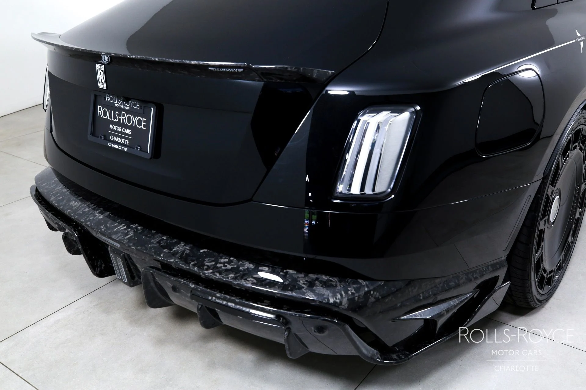 mph041_3835917936_Used_2024_Rolls_Royce_Spectre_1757714259_7b65c50ca4