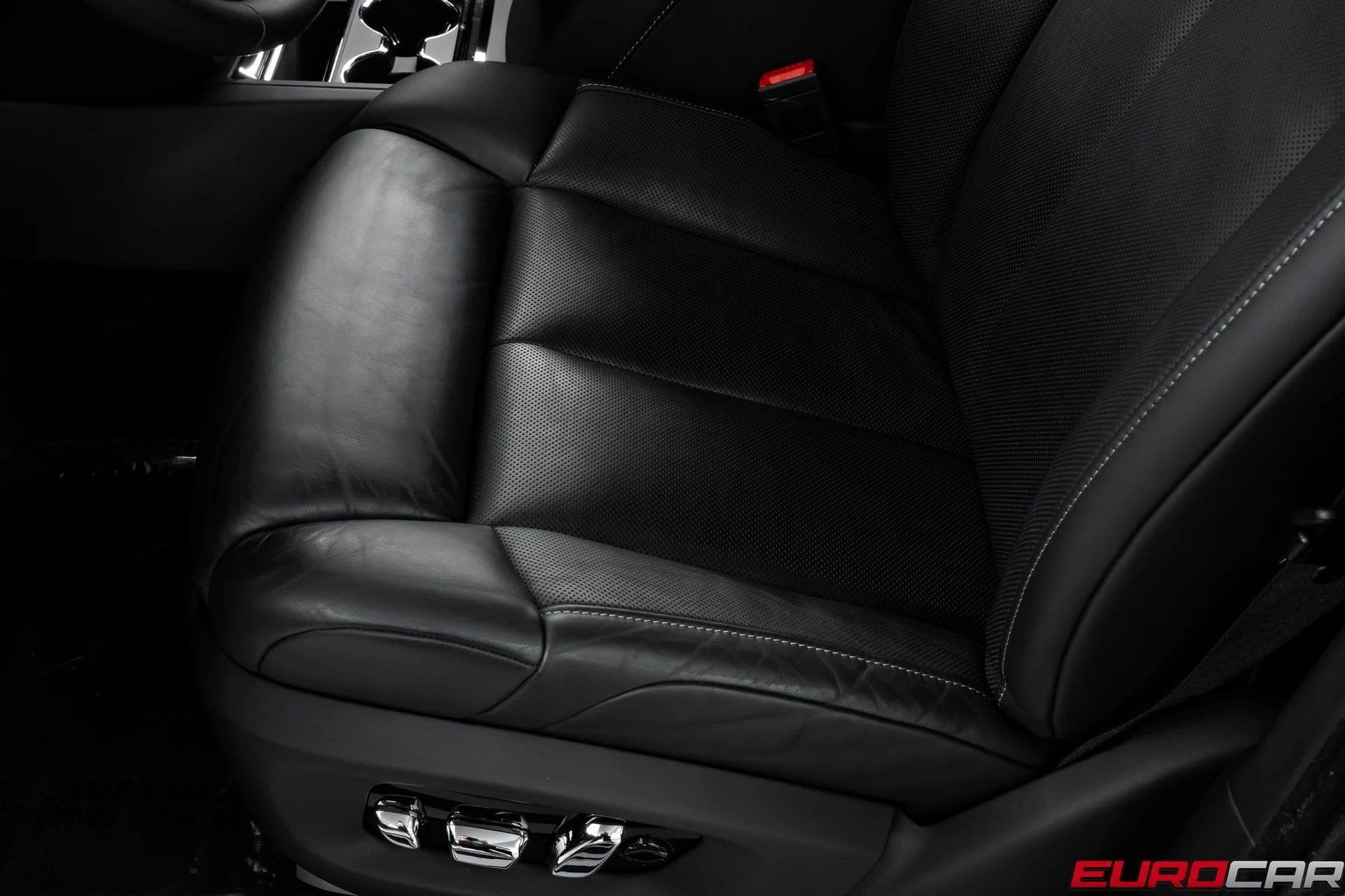 mph041_3842969270_image_42_8a9bf8c215