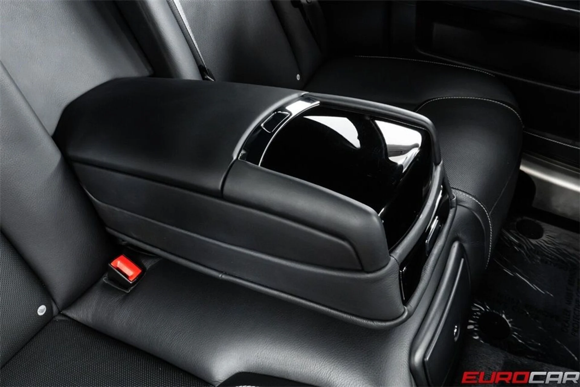 mph041_3846159292_image_42_d77f036446