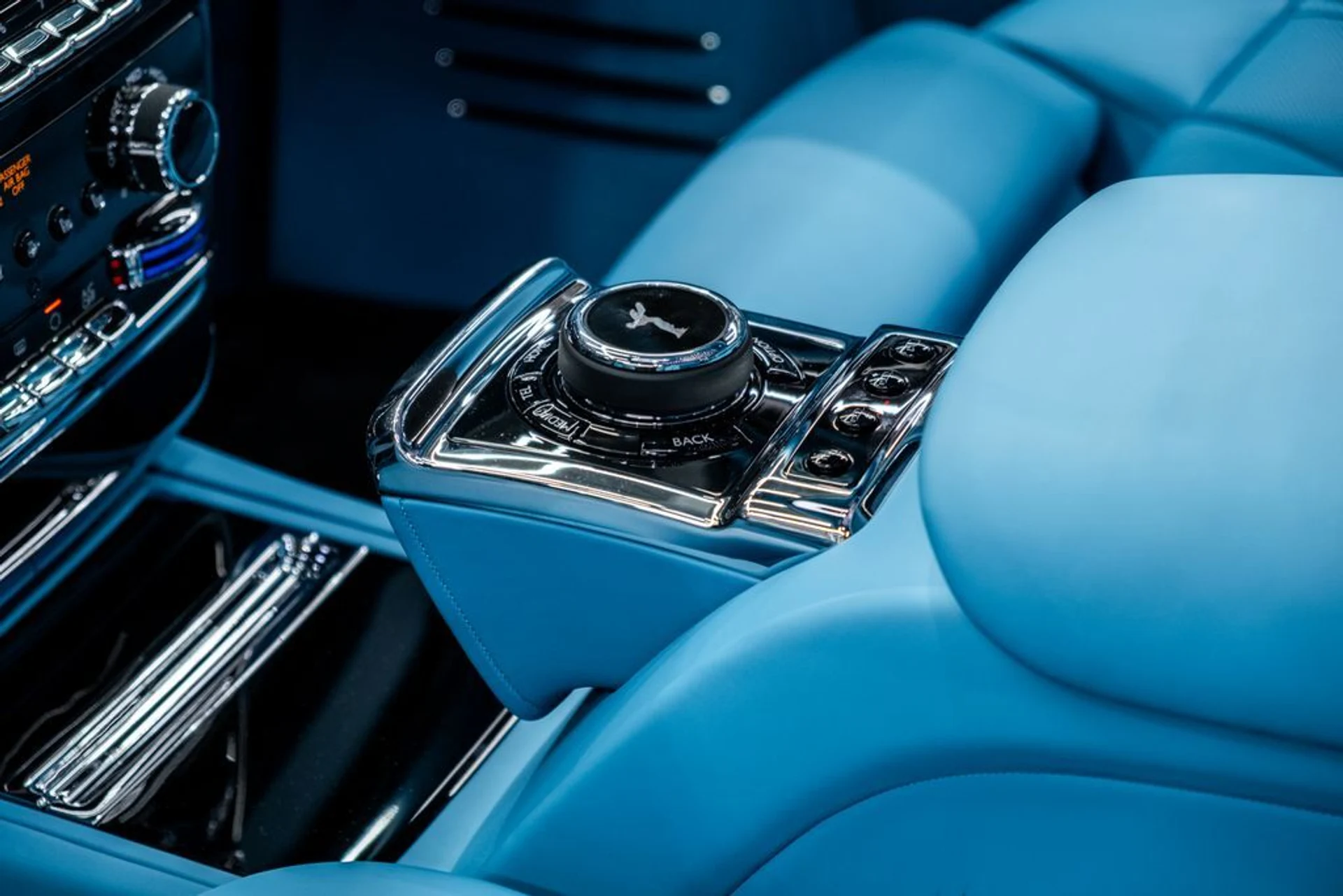 mph041_3846851652_277de7d5571f8375027c899705a292de_afc1a74004