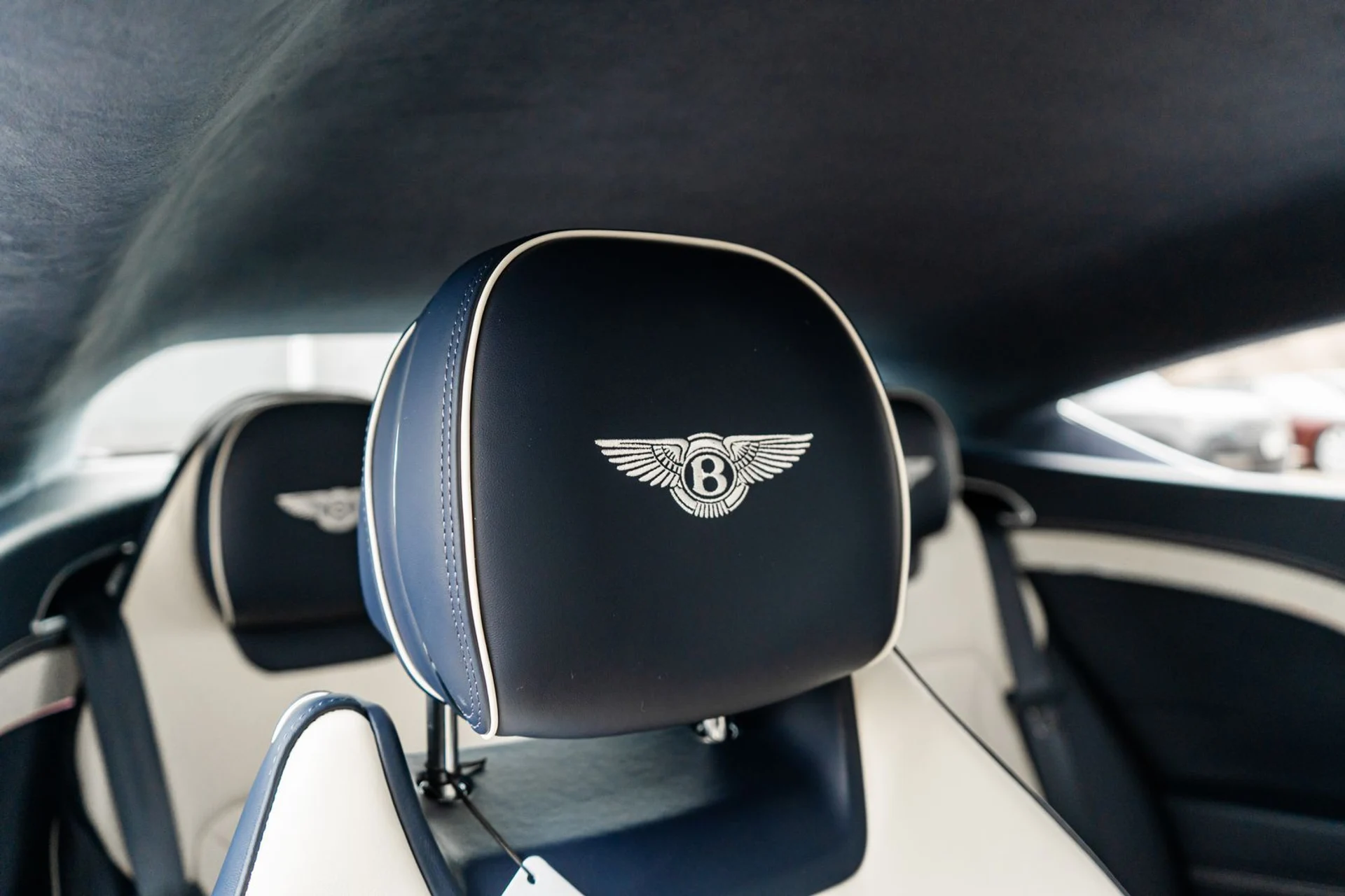 mph041_3847653176_0a39d0b6_33ae_4144_af77_034550cedef8_a055c4d001