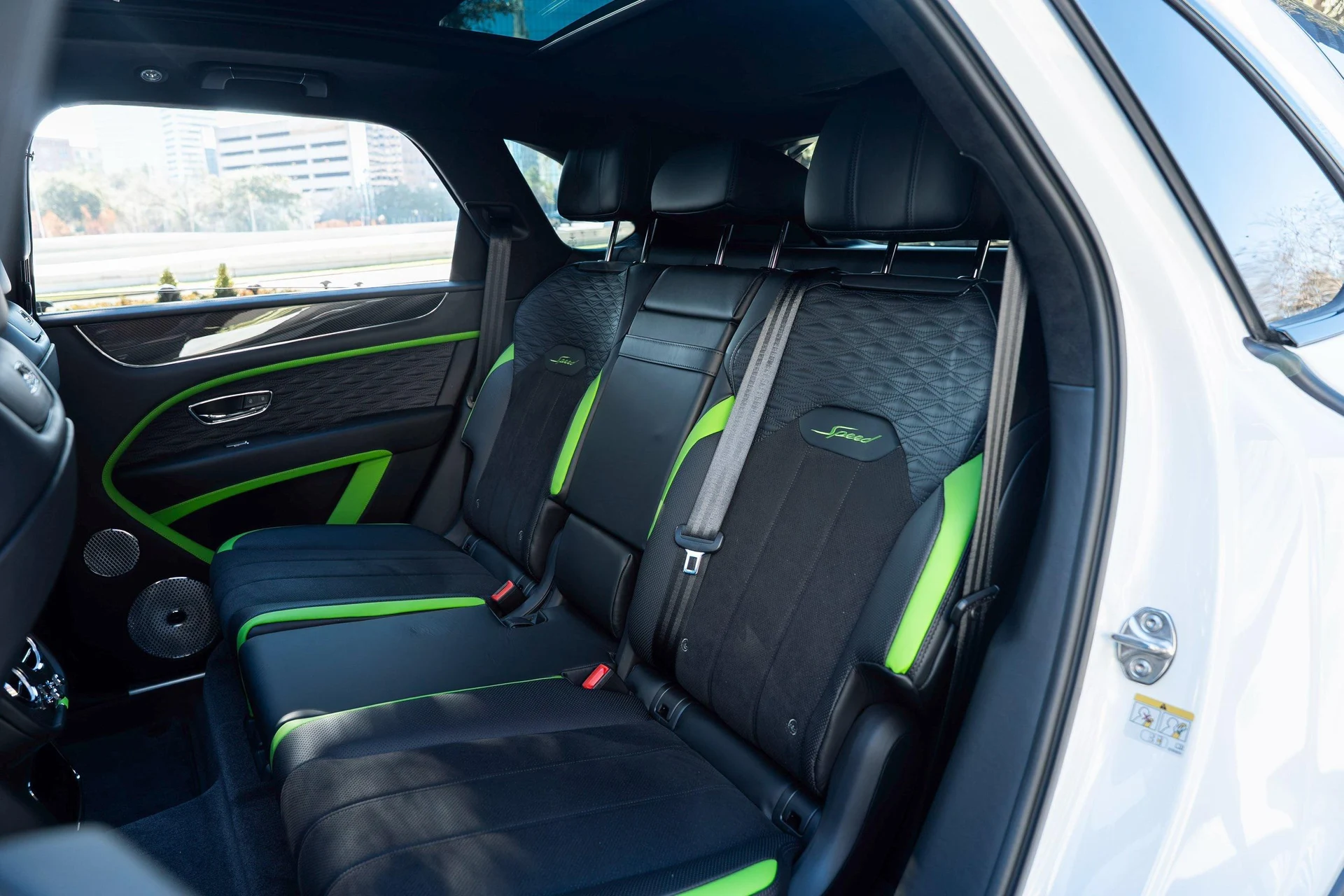 mph041_3851622710_478163256_69859599752b933c324799d0_11d64593a9