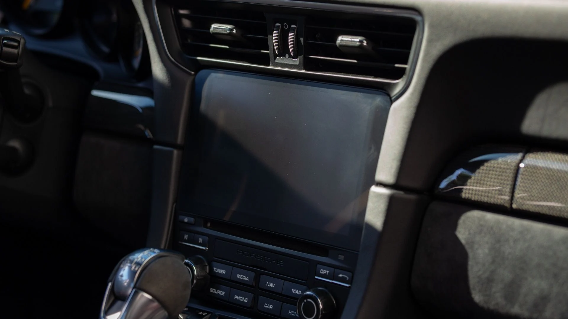 mph041_3852313862_Used_2018_Porsche_911_GT_3_1755032810_eb1269df3c