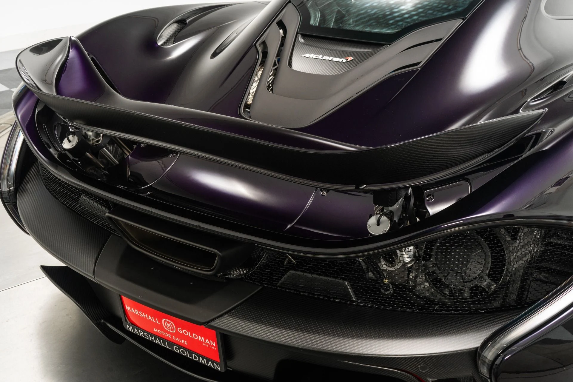 mph041_3854168473_Used_2015_Mc_Laren_P1_1757693510_871bd0dce3