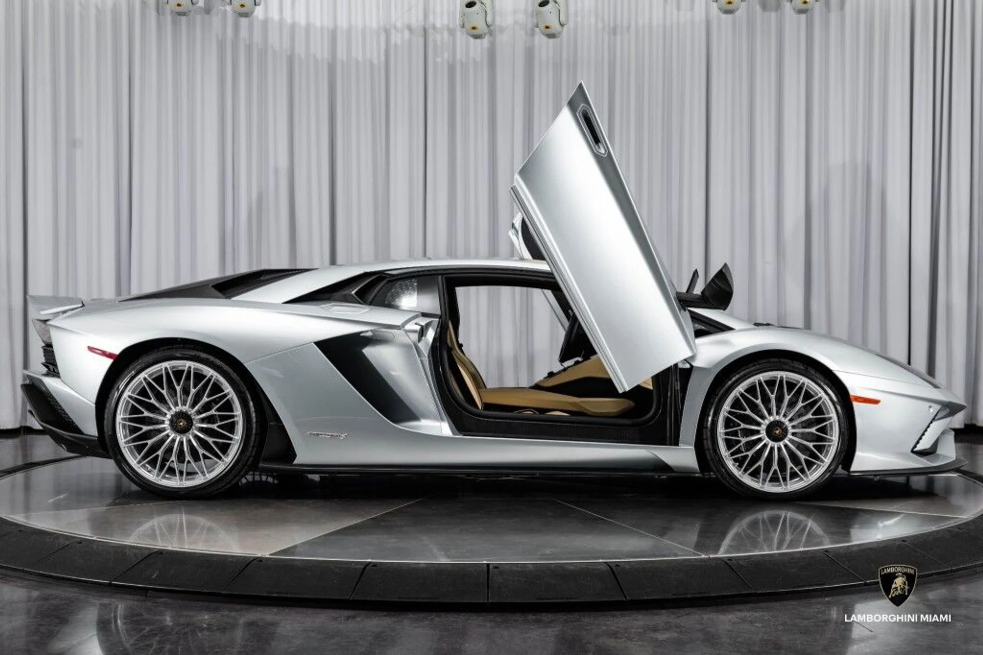 mph041_3890083550_af4a7eba1509f8b9e24e249c3bcf948b_aab77cd572