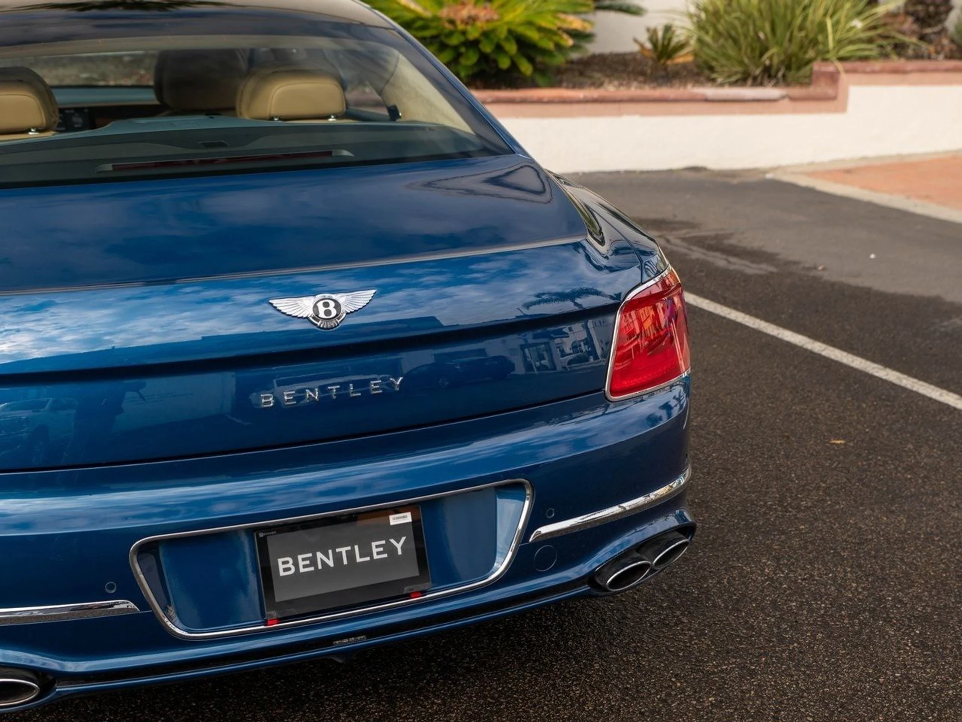 mph041_3891389284_b2b343f32028be4c9ec1fd603edbbbbax_3b3cdd714b