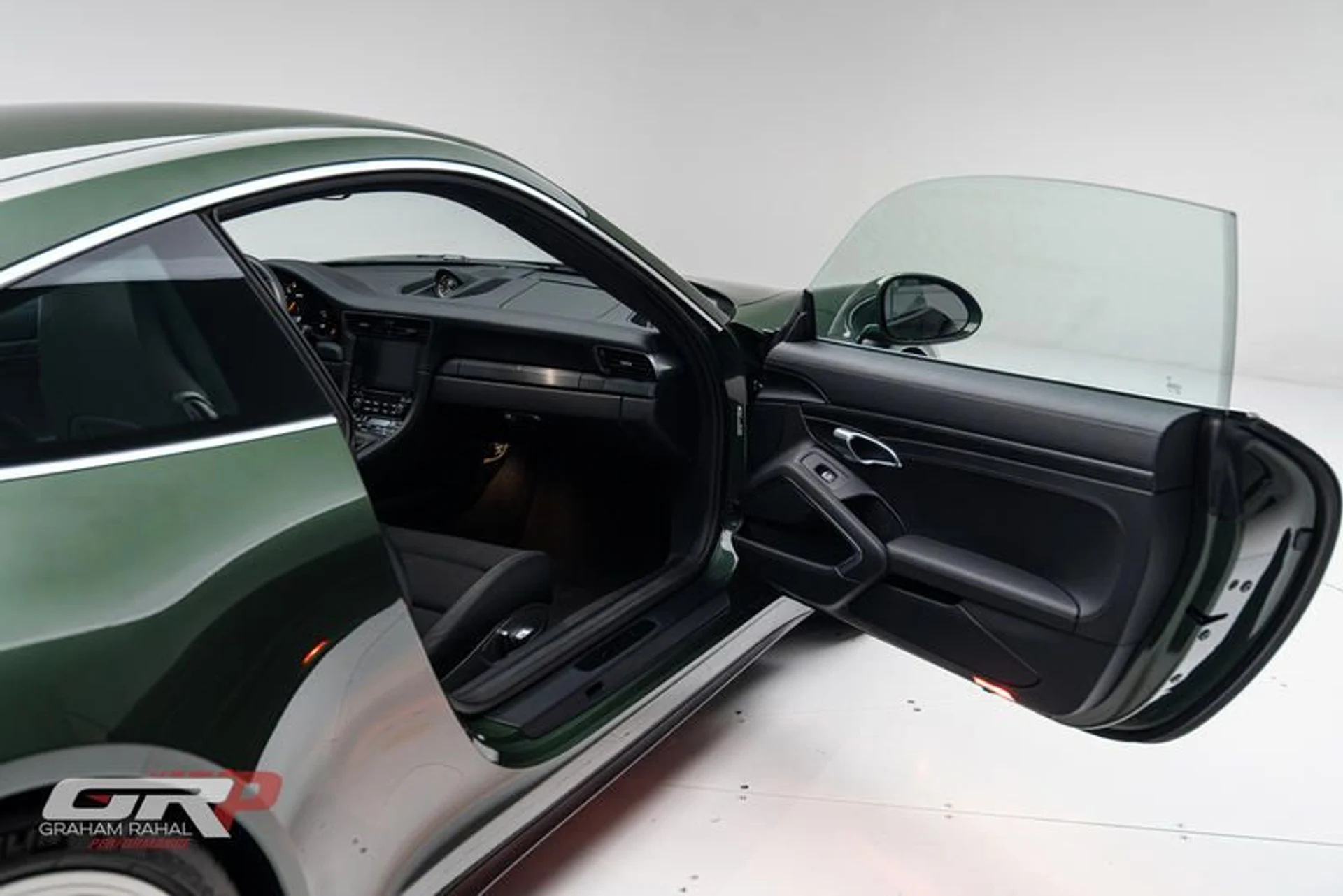 mph041_3900015574_332_D3_D92_B23_E_4983_829_F_CED_8_CA_7_BE_17_C_99d286acaa