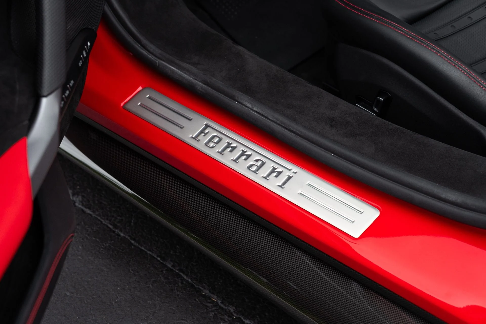 mph041_3907664410_Used_2024_Ferrari_296_GTS_1776982815_c6b20aa944