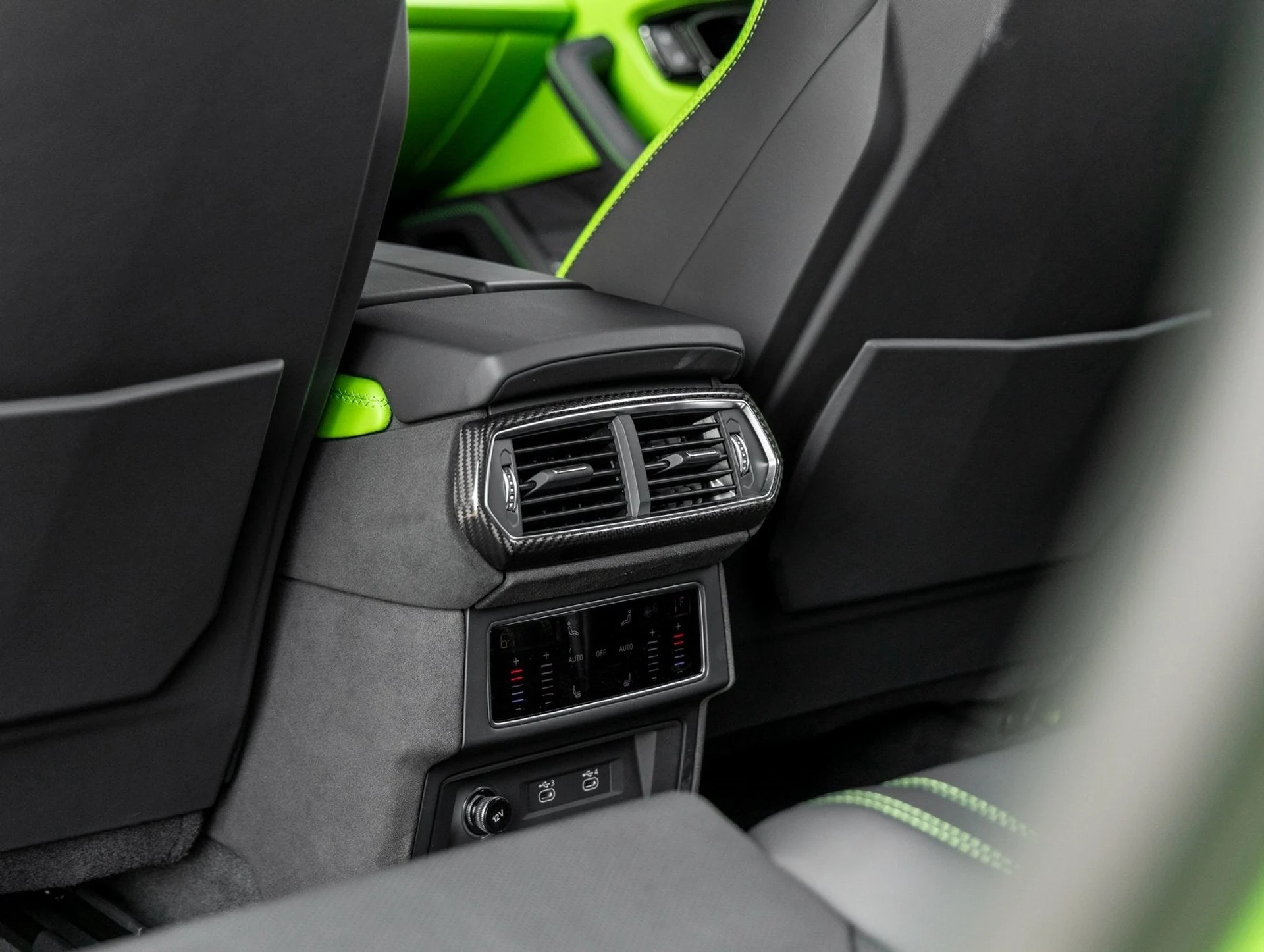 mph041_391923124_42_8bca81b774