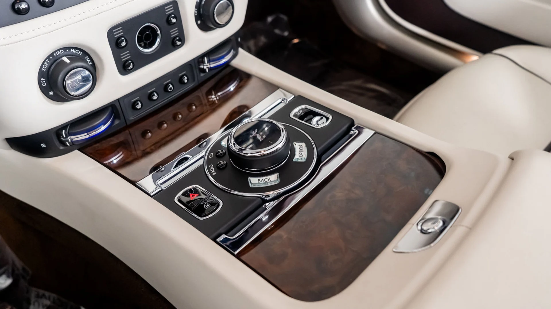 mph041_3923715427_content_homenetiol_com_2001243_2130496_0x0_ffcdf032e52a46449a8472bbcfb365f8_045d49aeed