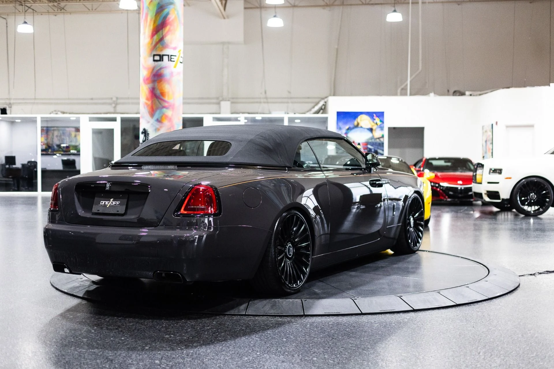 mph041_39477817_Used_2018_Rolls_Royce_Dawn_1_of_1_Bespoke_Special_Order_Black_Badge_1773760359_daff35dafd