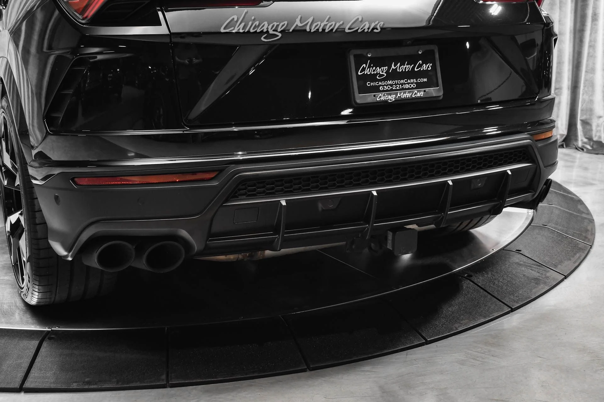 mph041_3962932330_12489_p42_l_f8295aee26