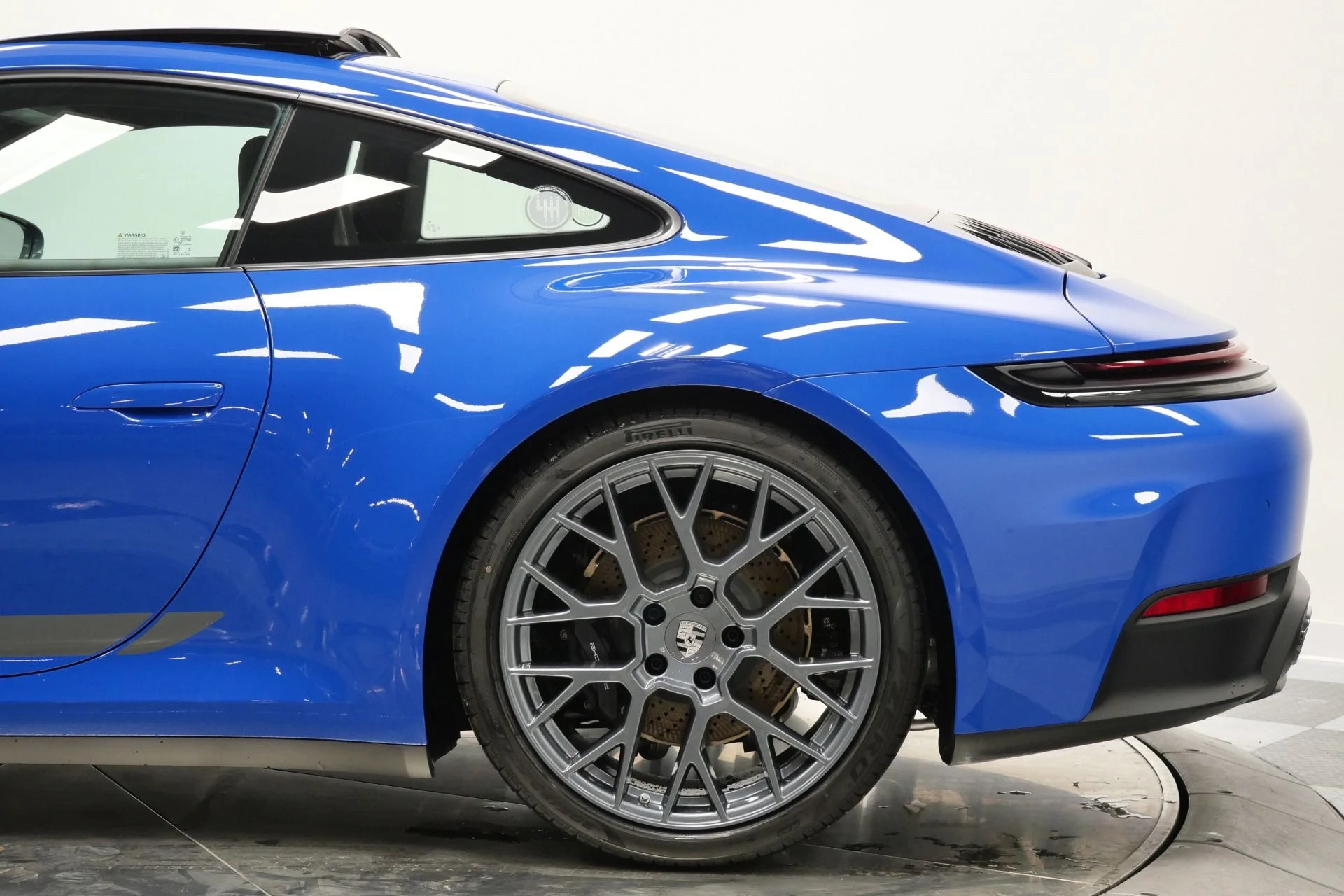 mph041_3968205891_Used_2026_Porsche_911_Carrera_T_As_New_with_12_Miles_6_Speed_Manual_18_Way_Seats_1767115090_c5f402c62d