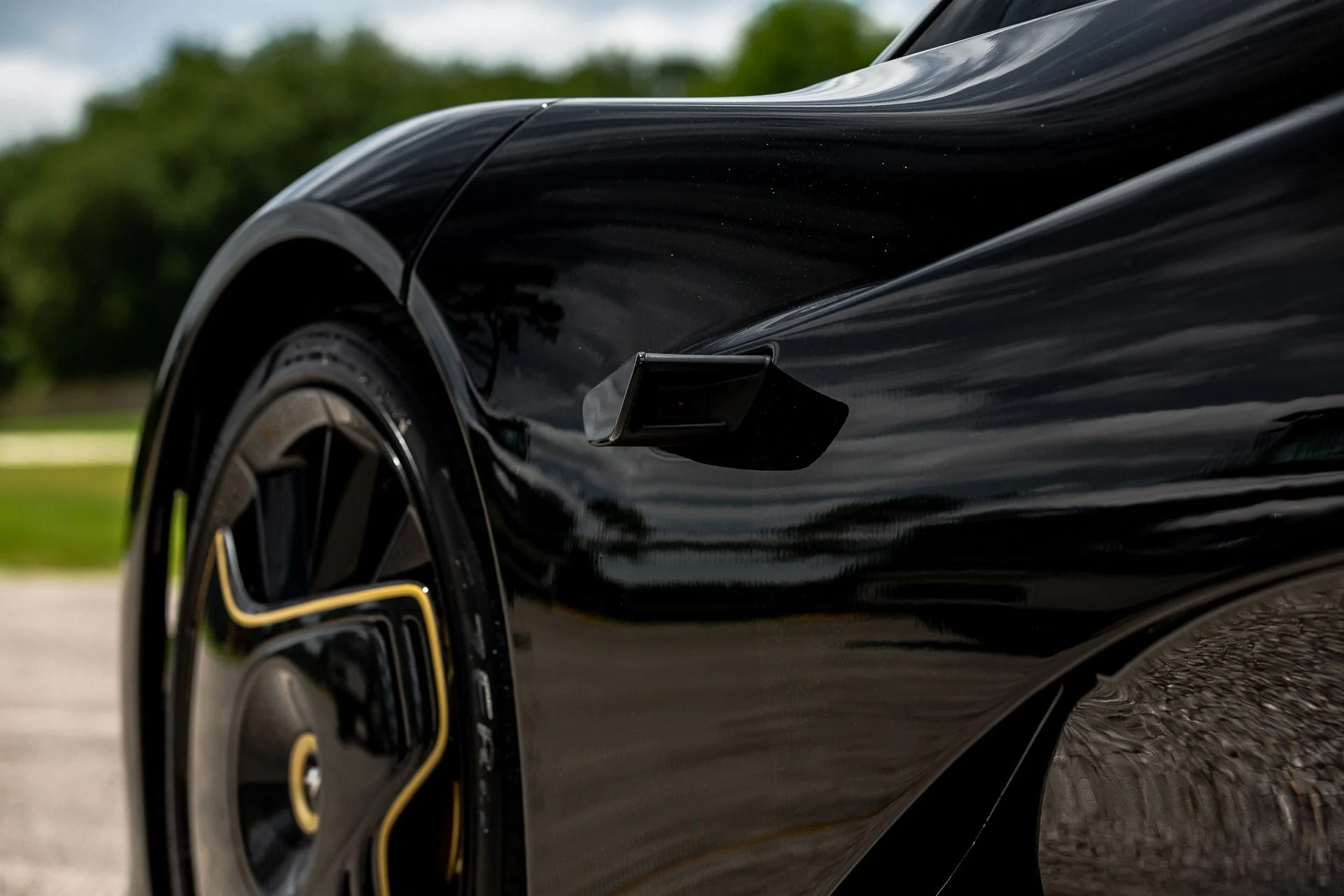 mph041_3970646295_251_p42_l_7a3f31a919