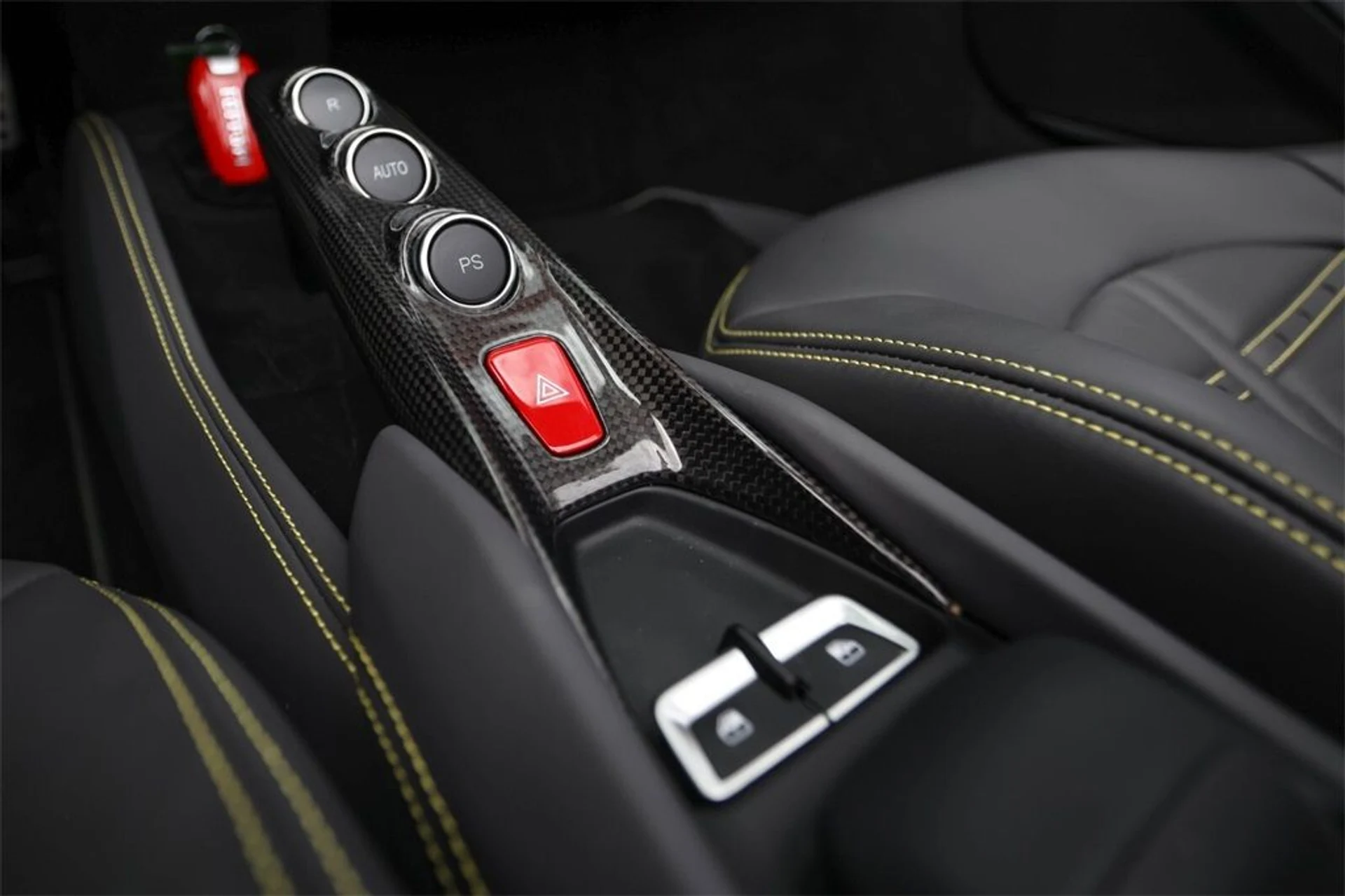 mph041_3971935801_516c2314db262e041e91167c24ca5557_d373ffda85