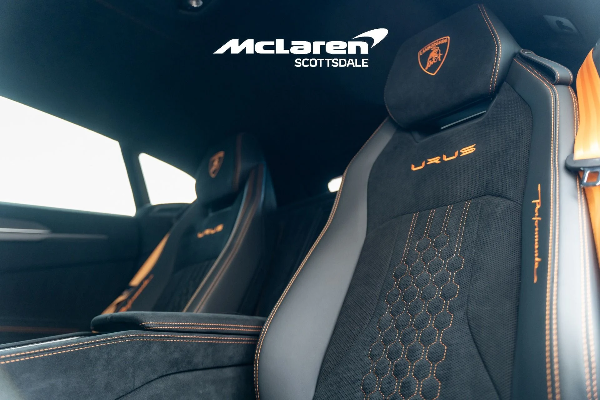 mph041_3975973504_Used_2024_LAMBORGHINI_URUS_Performante_1764564221_31583fdcb4