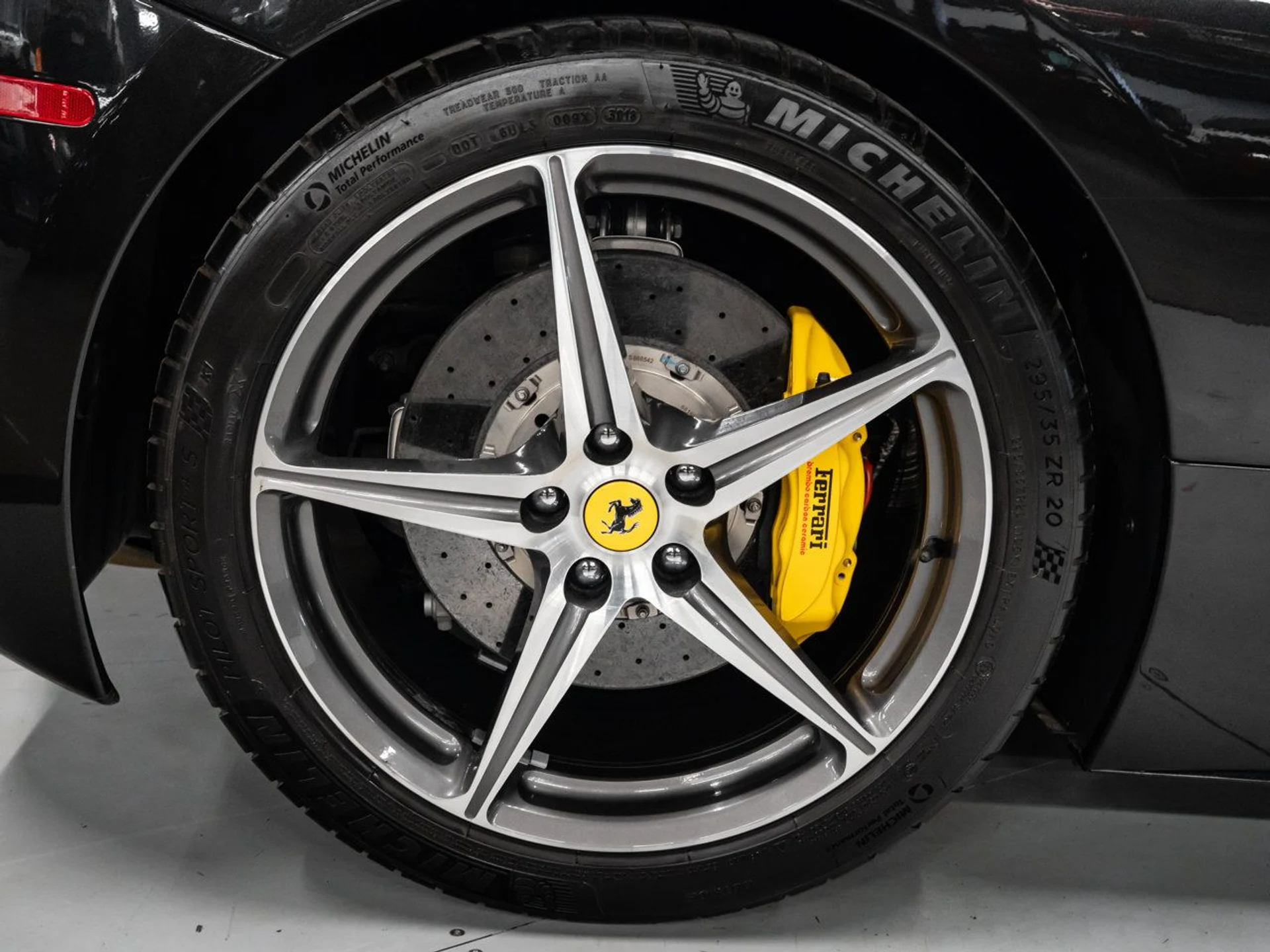 mph041_3978694692_ferrari_458_italia_2015_2d47b08abb