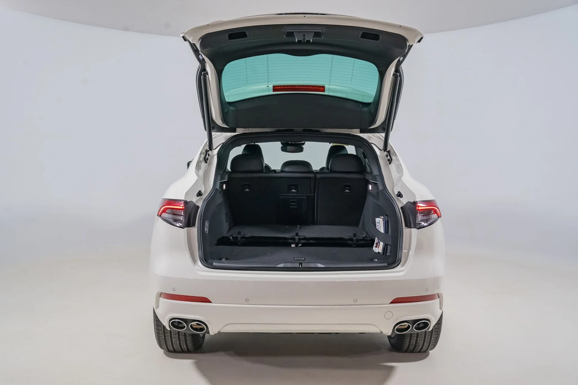 mph041_3987702164_9825cda73296496985e4ccb518c85b10_5819e89411