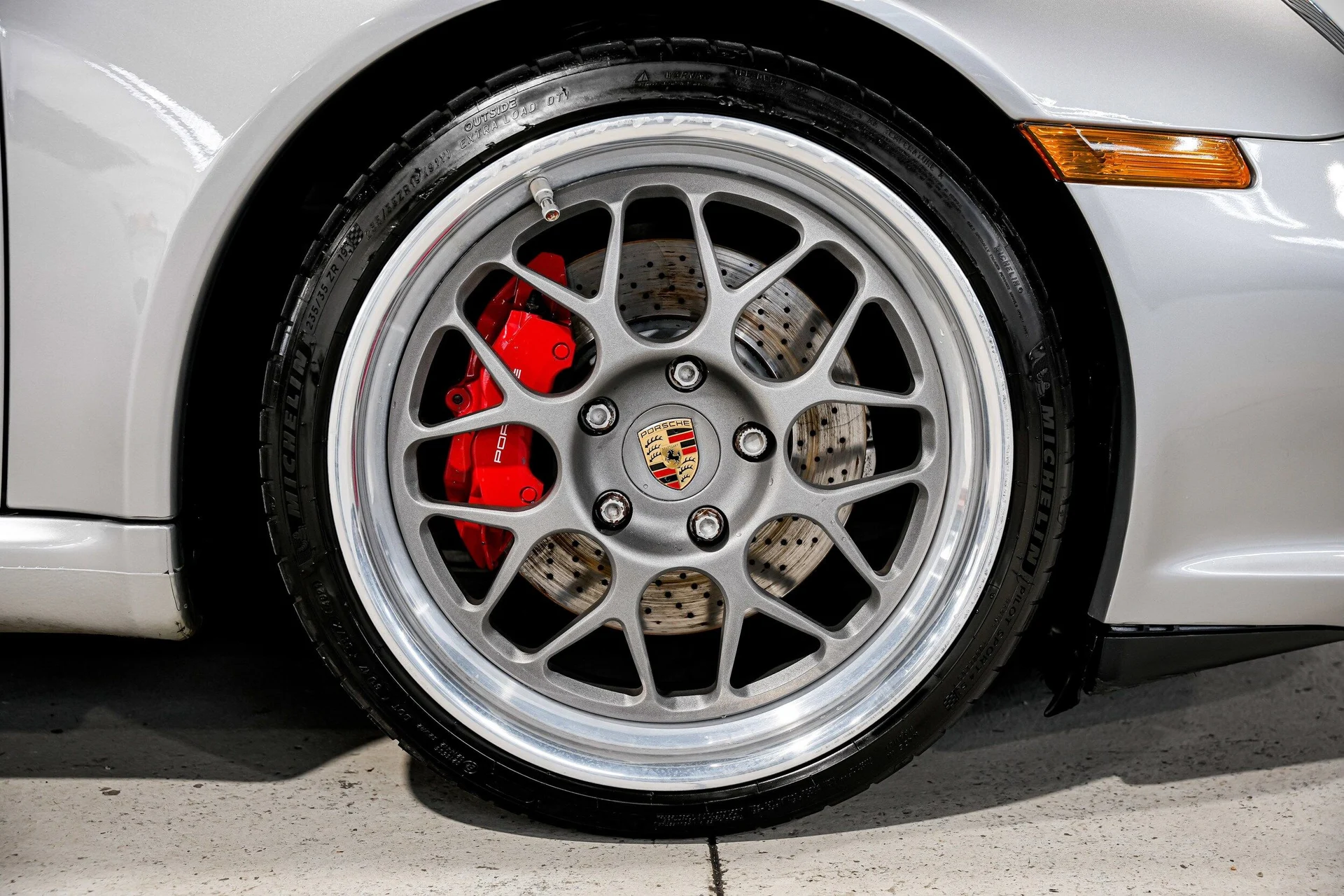 mph041_3989541337_7b733b89e9674e48fd4f36fdd506bac7x_a9d41f45f4