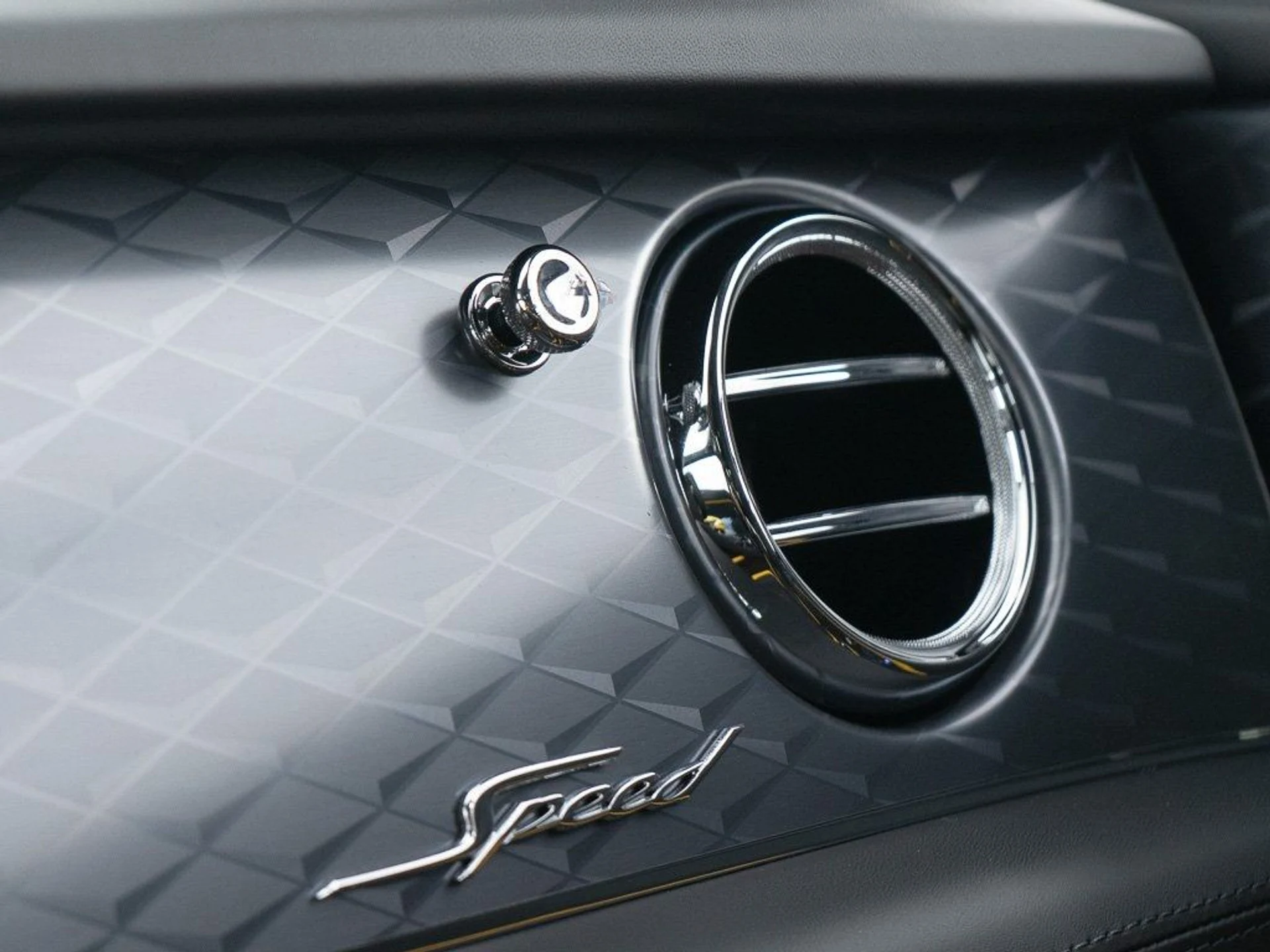 mph041_3996693694_6b4f512400edc7d7636e7360c351c742_3eca1611d2