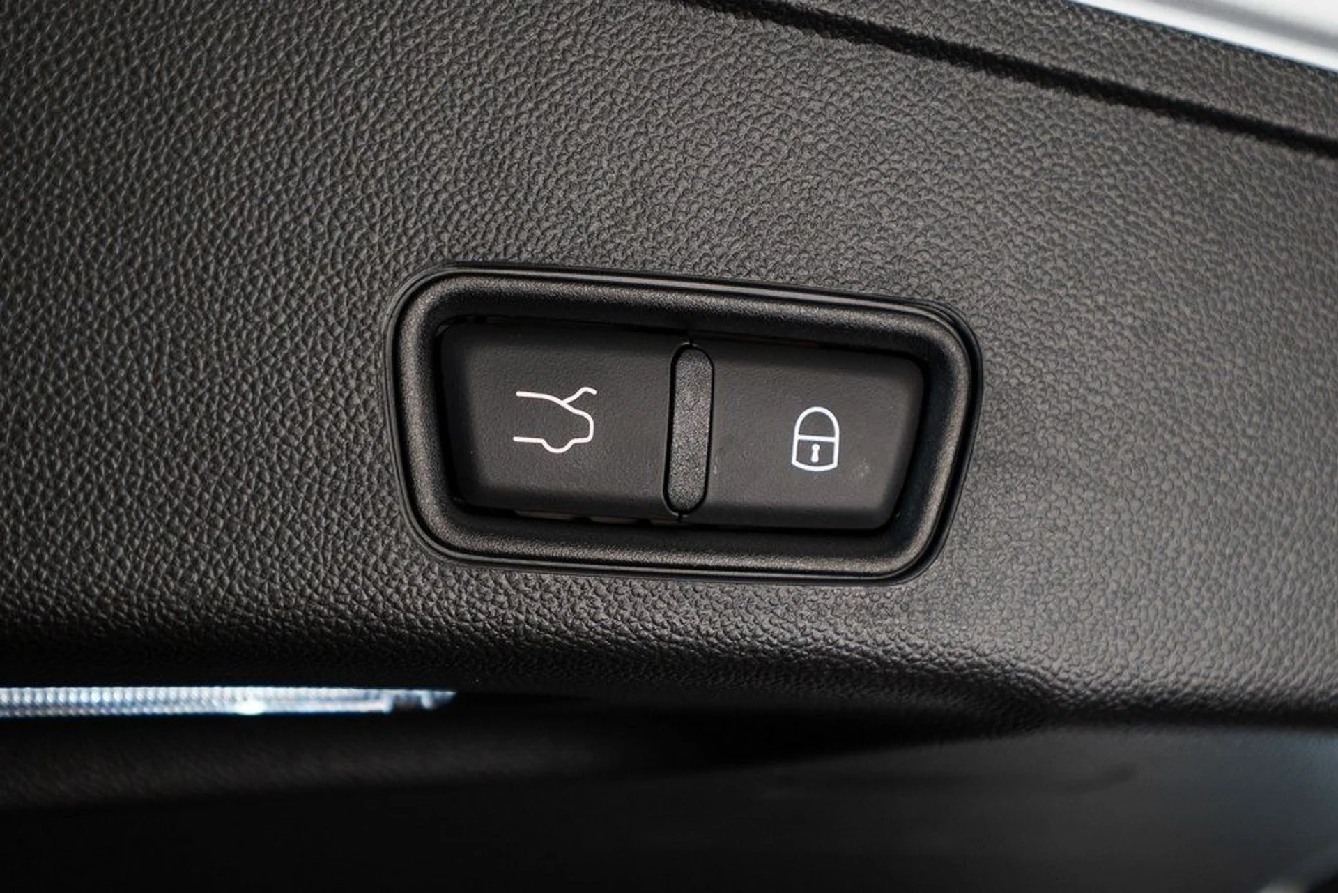 mph041_4001304249_6ce2d71454bb90c34a96883e4dfddaff_46d12a9109