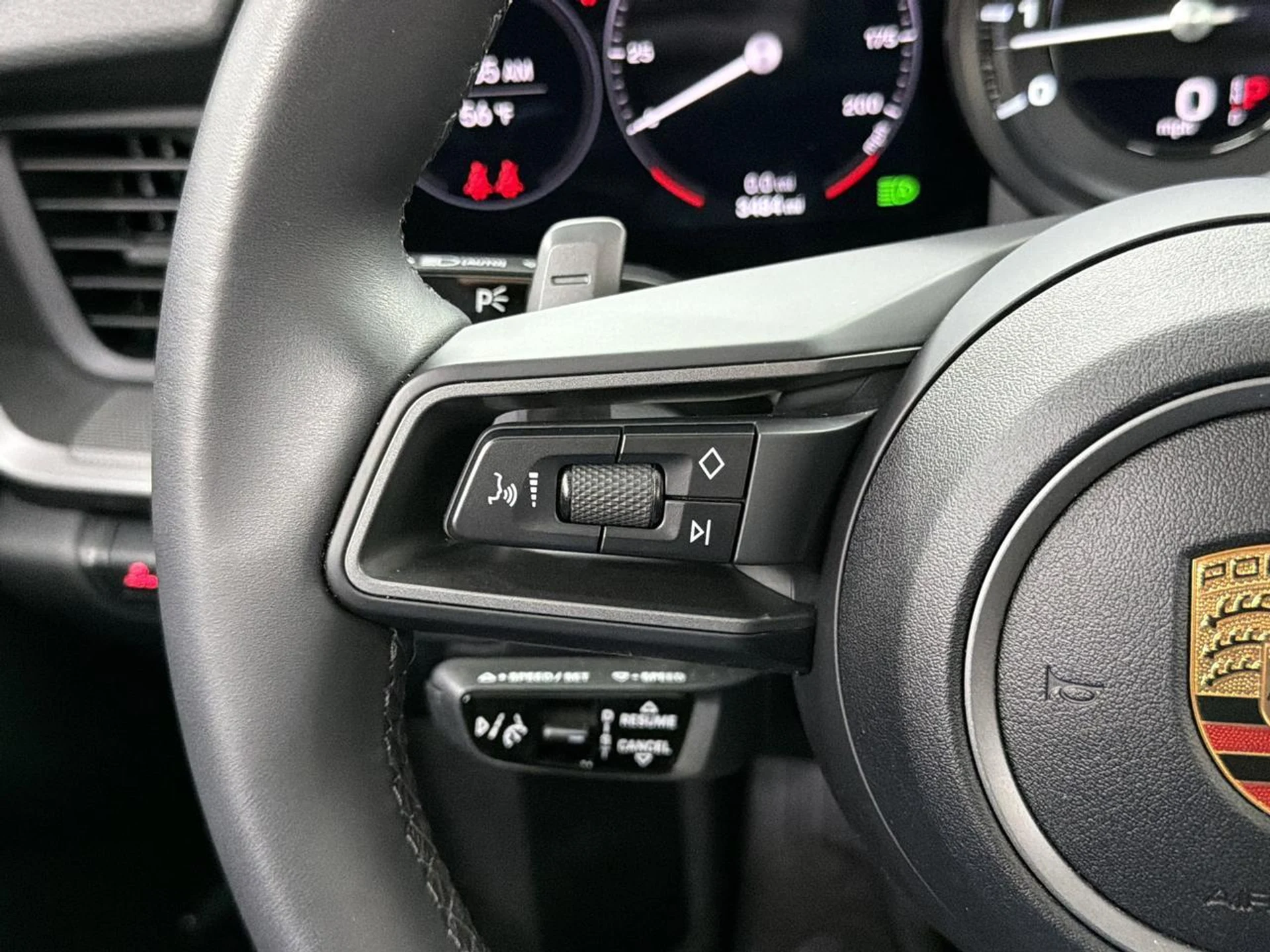 mph041_4008093686_f44c73079f25f32caede063f34216aa7_e2d5e70eef