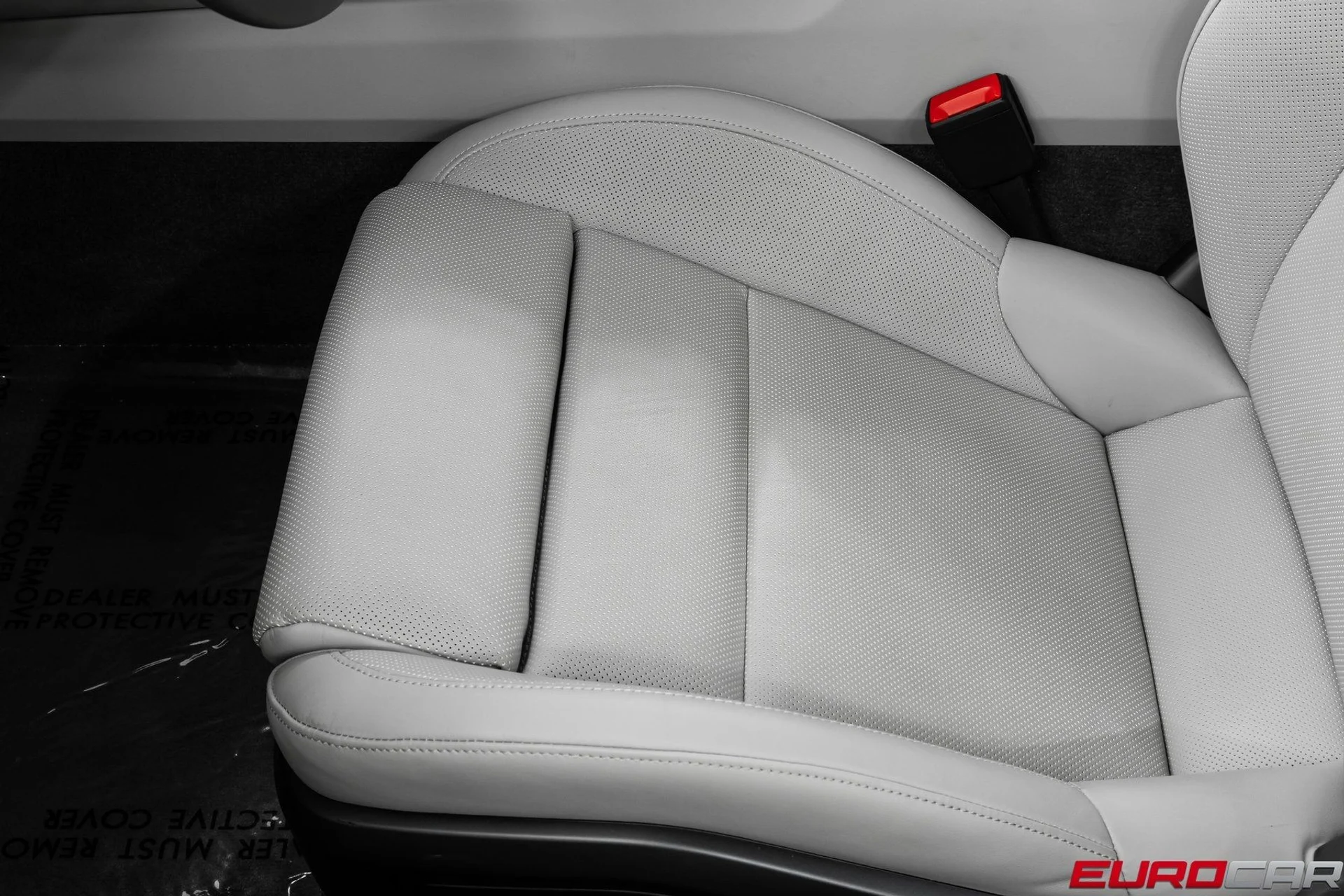 mph041_4015950690_image_42_c81cea31b1